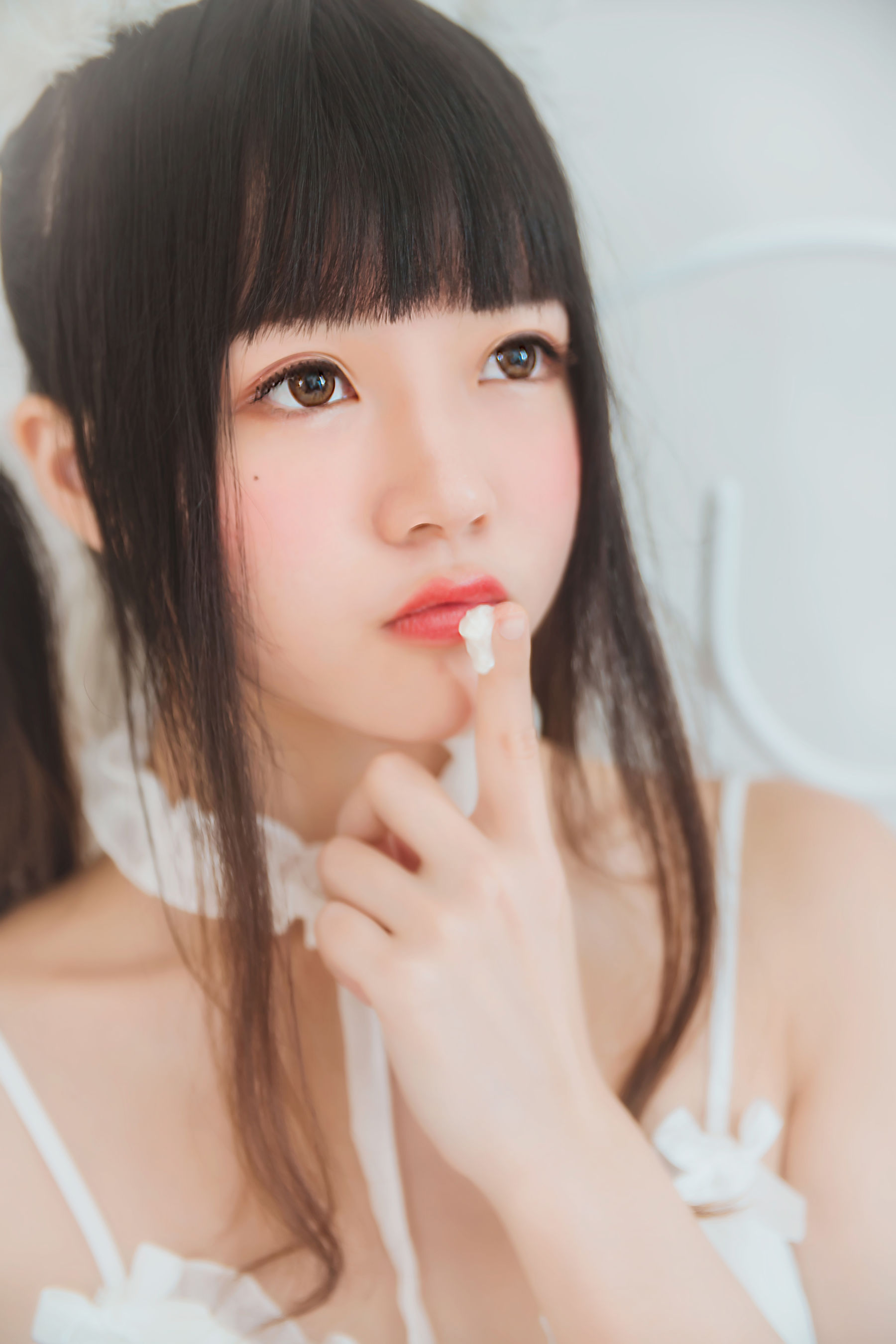 [萝莉COS] 桜桃喵《白猫》 [32P]