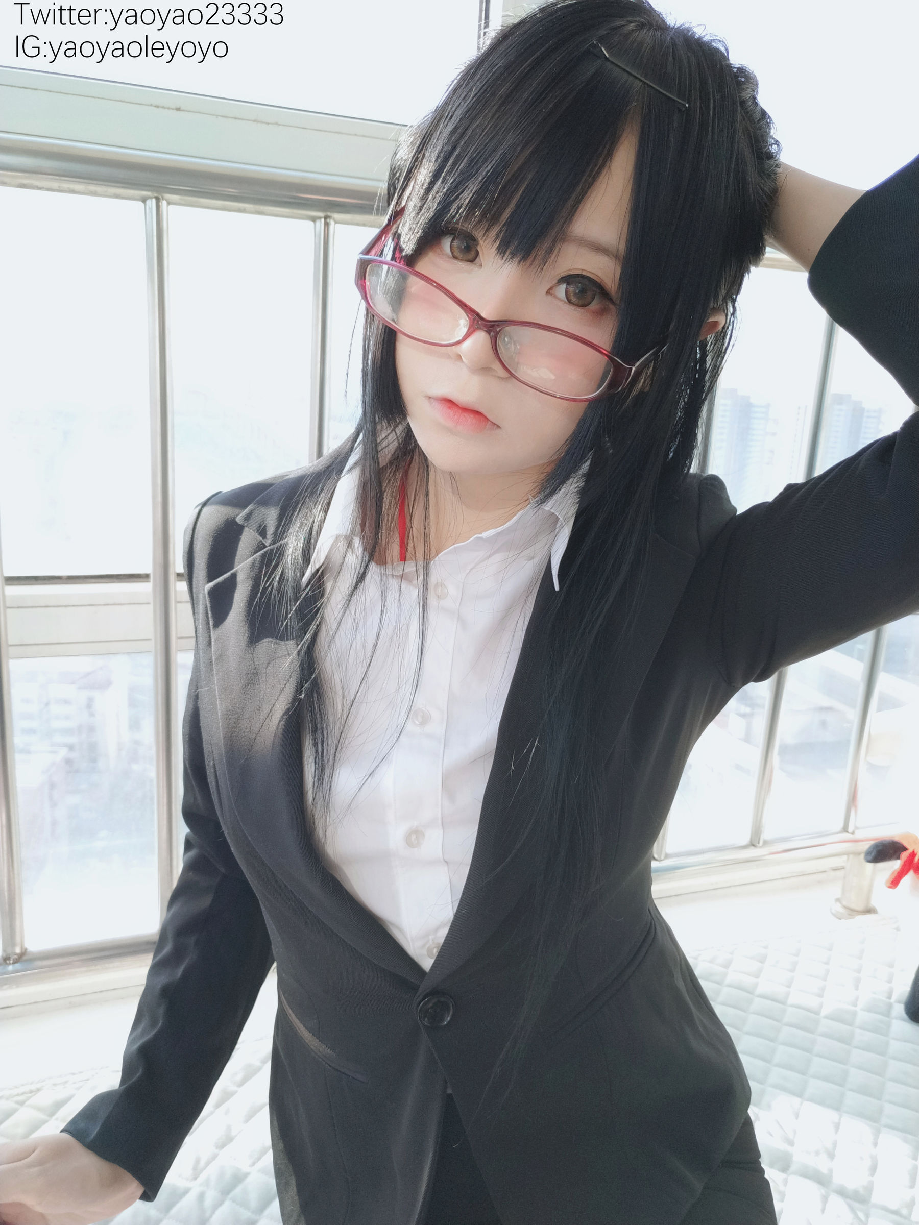 萌妹子Coser摇摇乐yoyo – 补习老师 [104P]