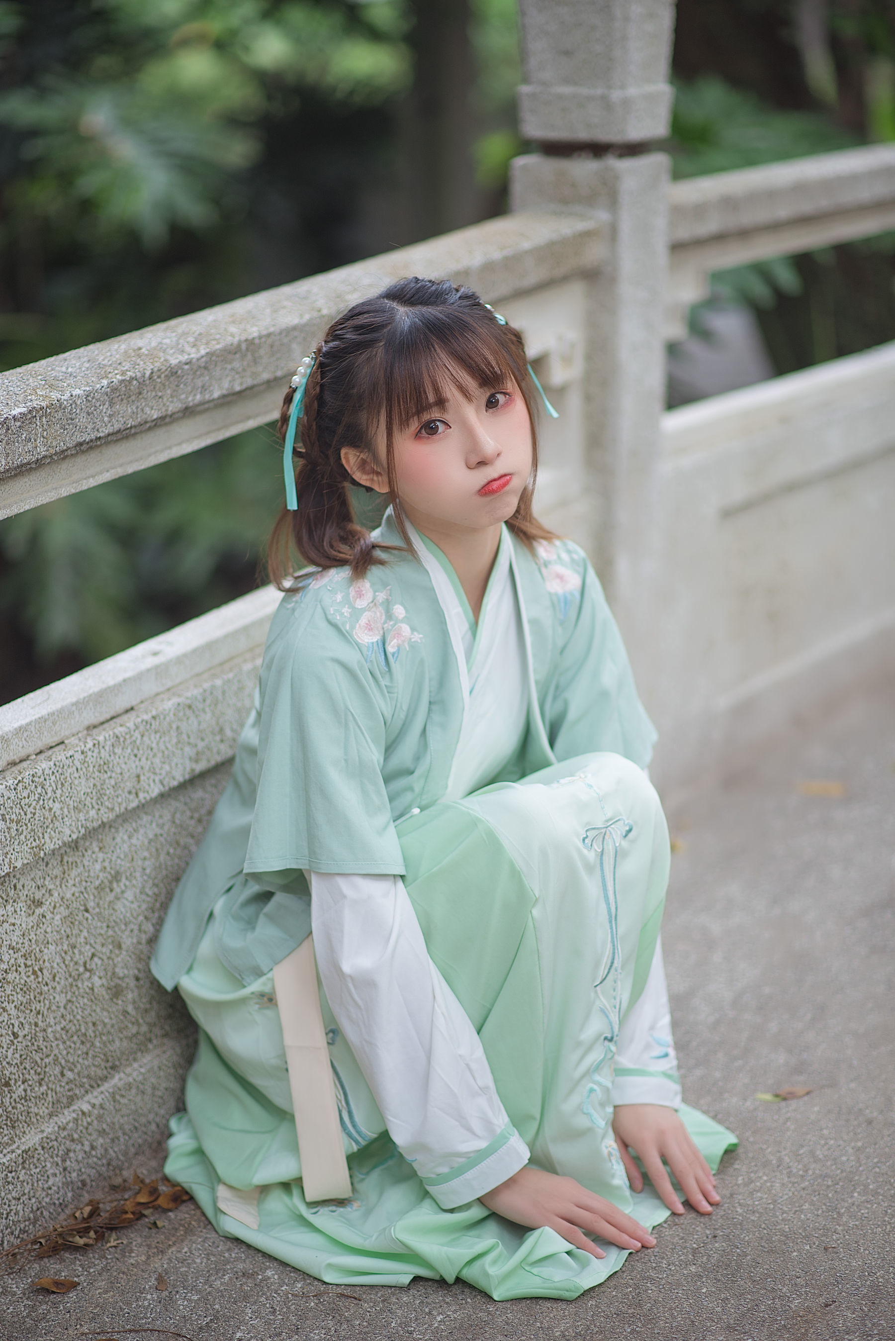 动漫博主Kitaro_绮太郎 娉娉袅袅十三余，豆蔻年华二月初 [19P]