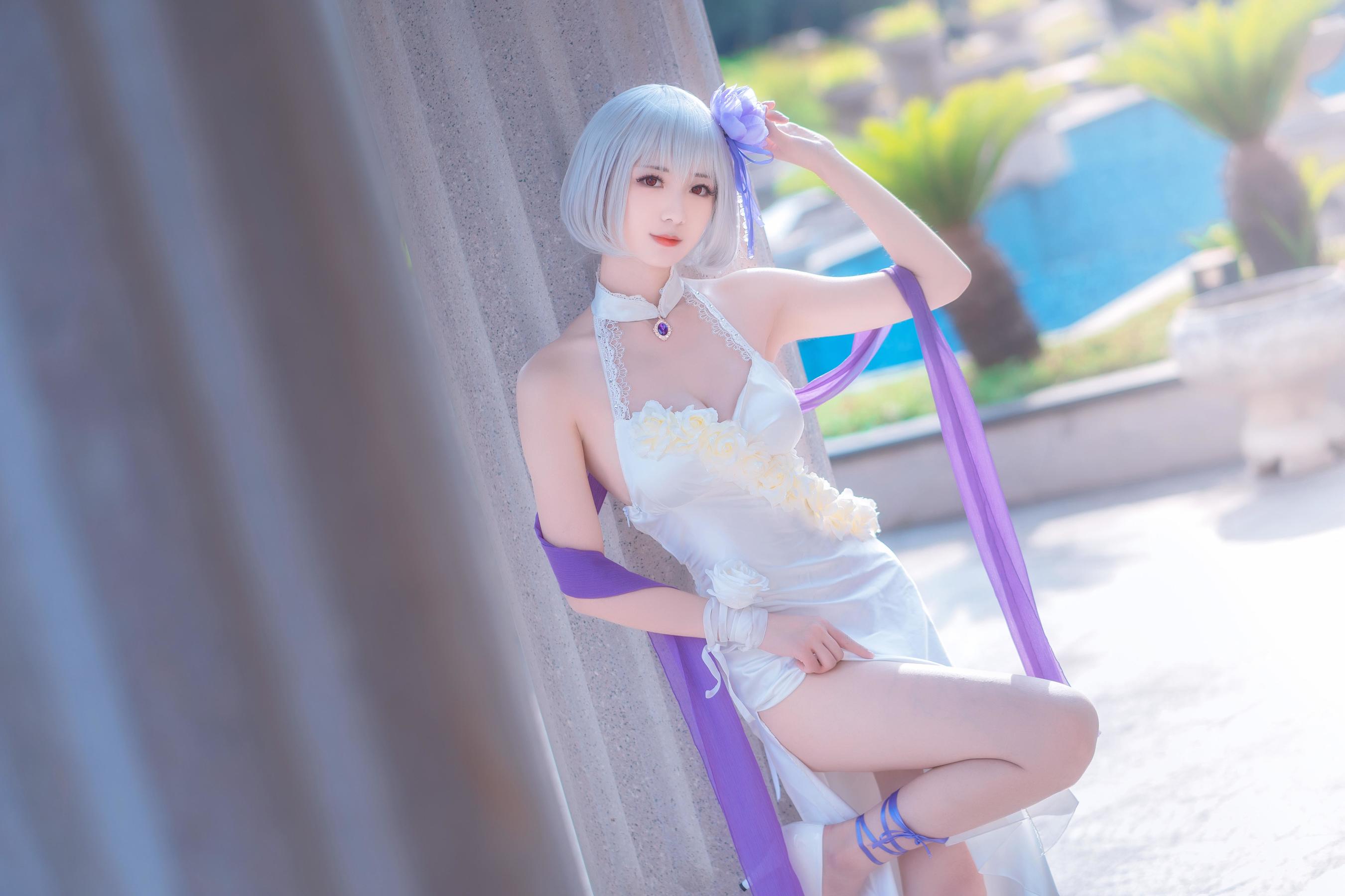 [Cosplay写真] 小姐姐弥音音ww – 天狼星 纯白蔷薇 [8P]
