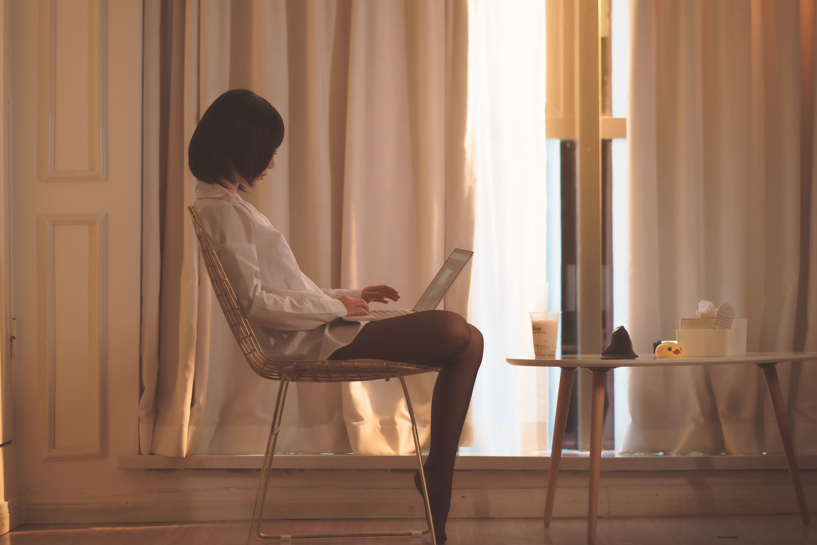 [萝莉COS] 面饼仙儿 – 猫耳耳机 [17P]