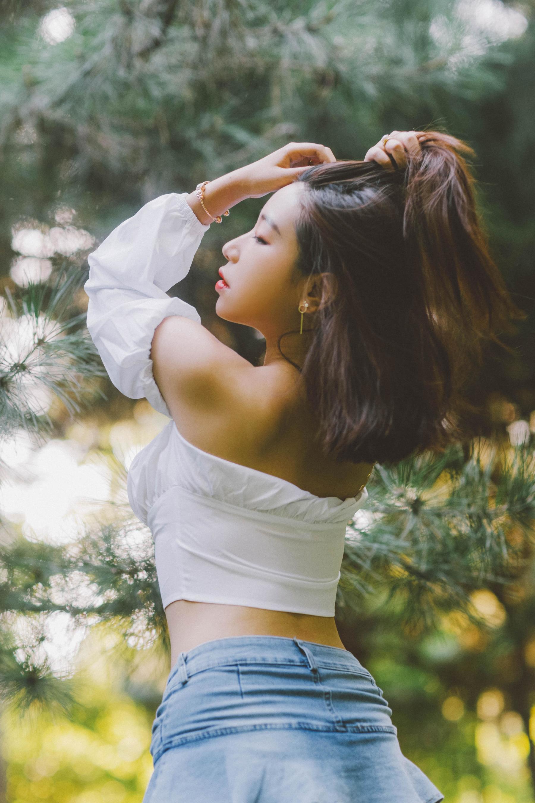 动漫博主穆零Mu0 – 森林 [12P]