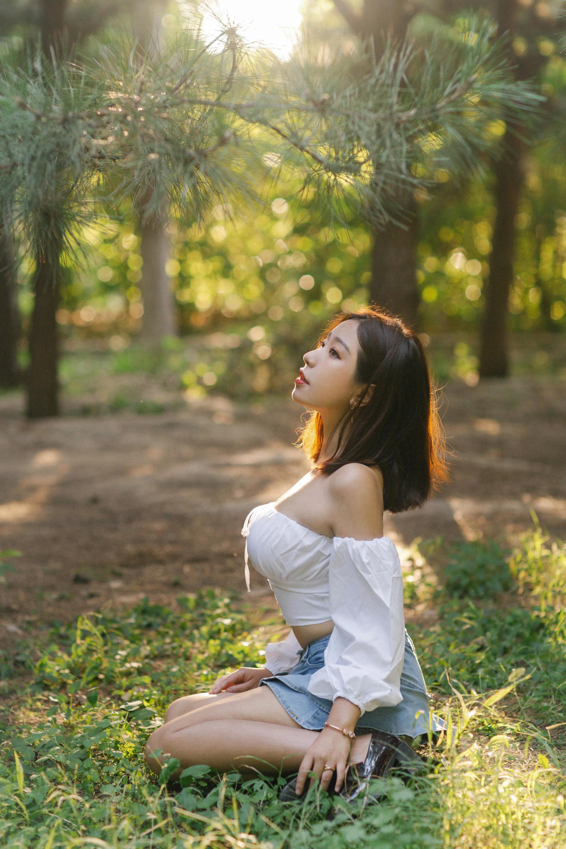 动漫博主穆零Mu0 – 森林 [12P]