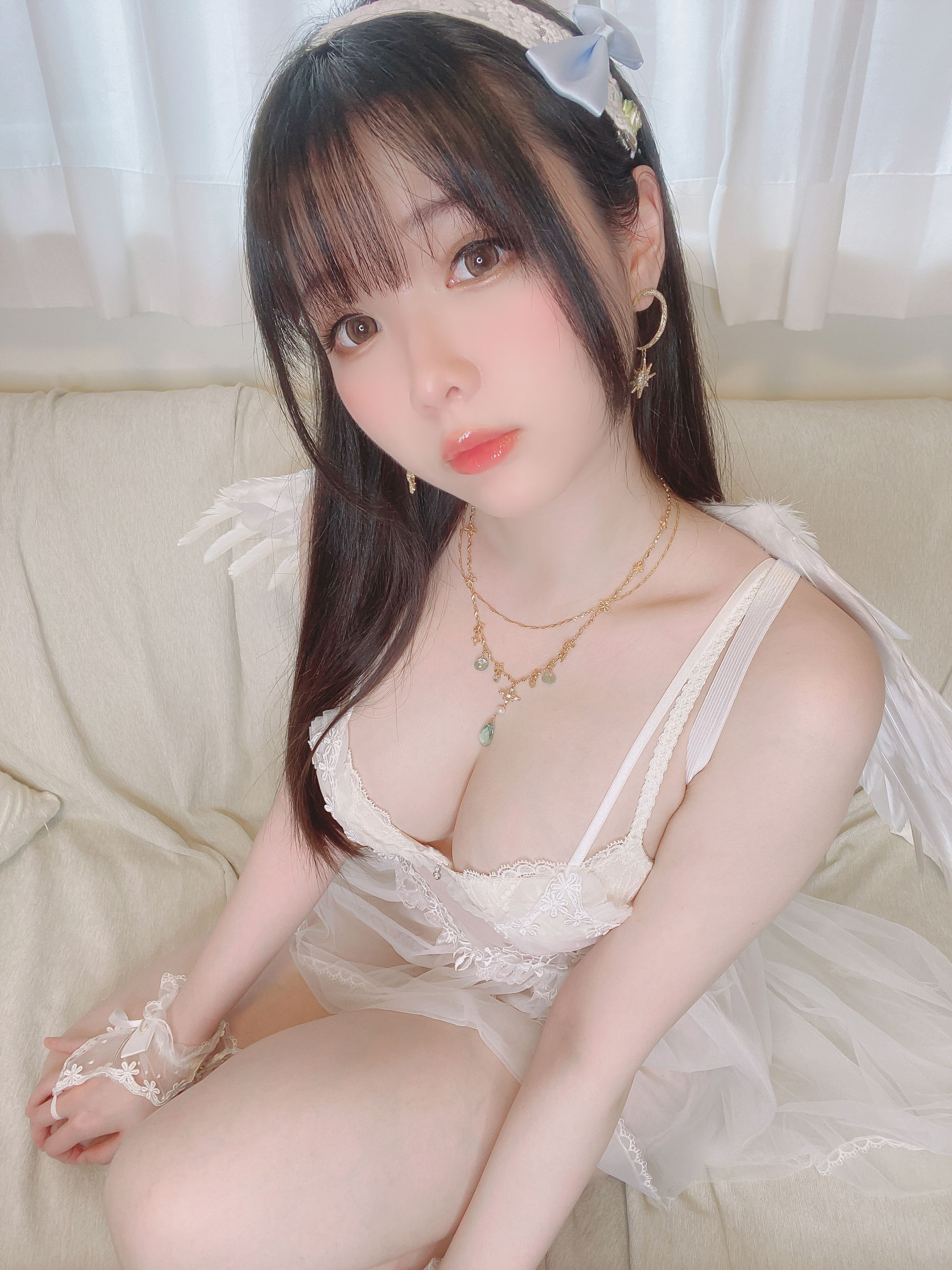 微博妹纸霜月shimo – 天使 [22P]