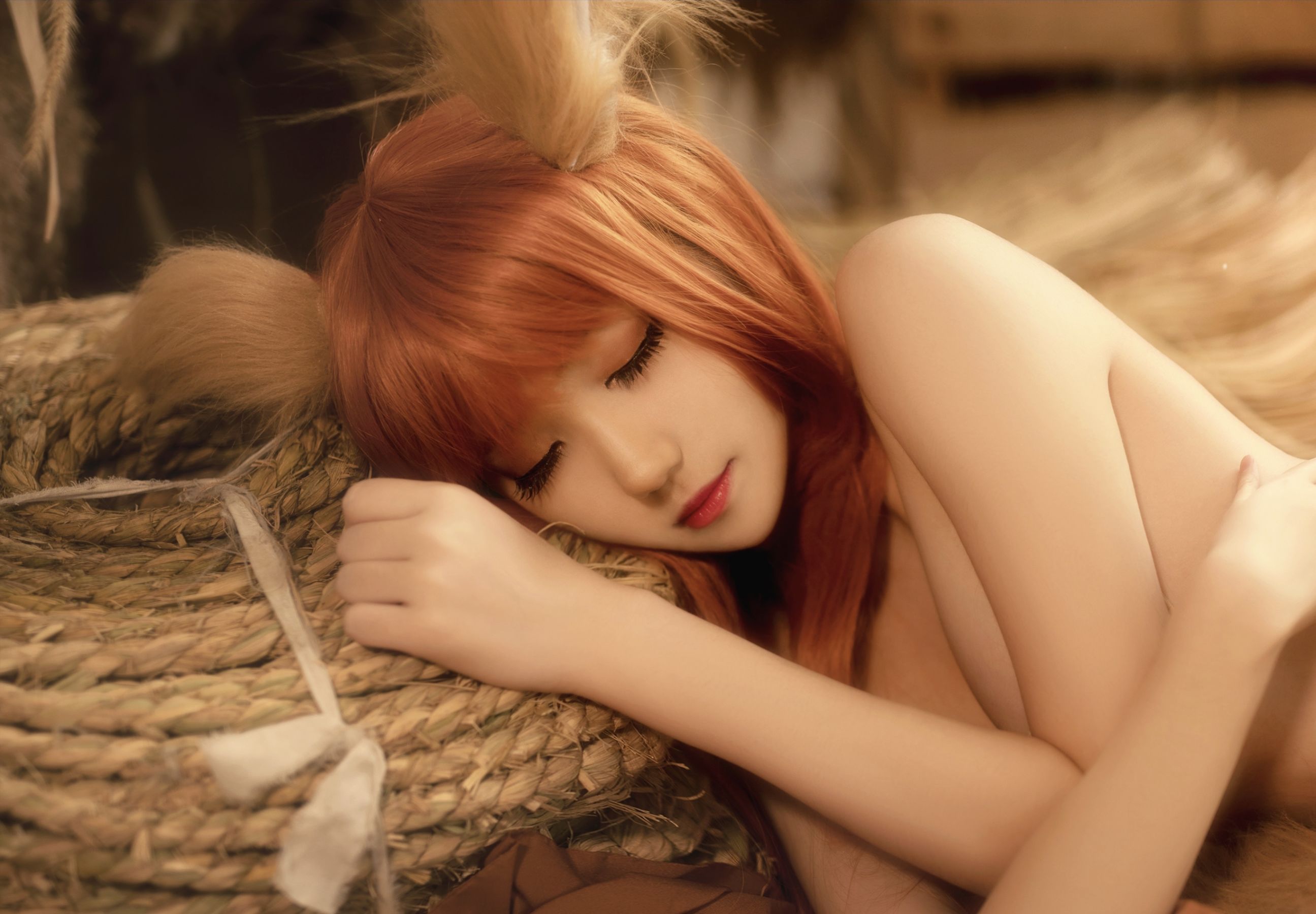 动漫博主南桃Momoko 赫萝裸体 [14P]