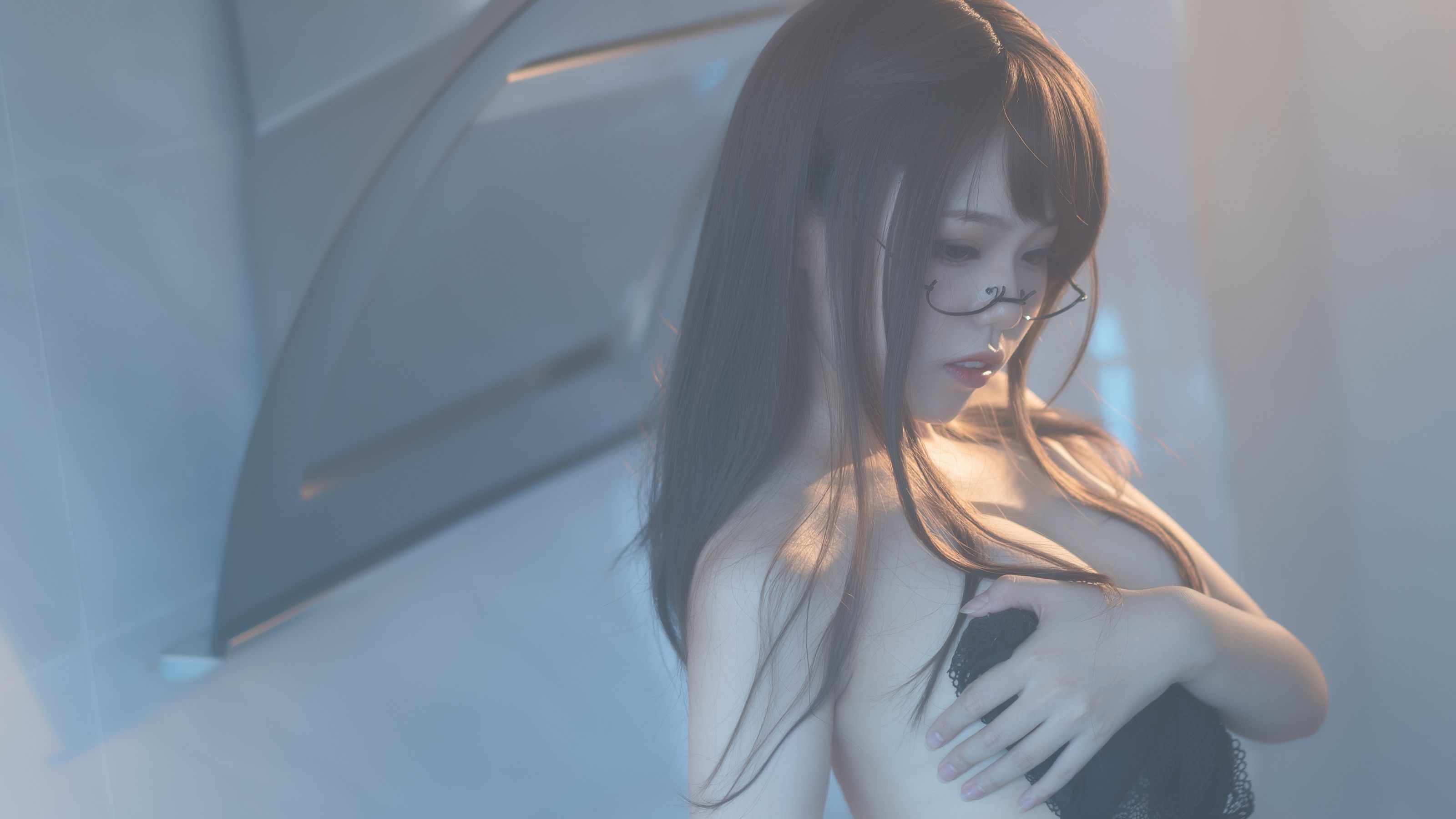 七月喵子 – 眼镜娘1号 [21P]