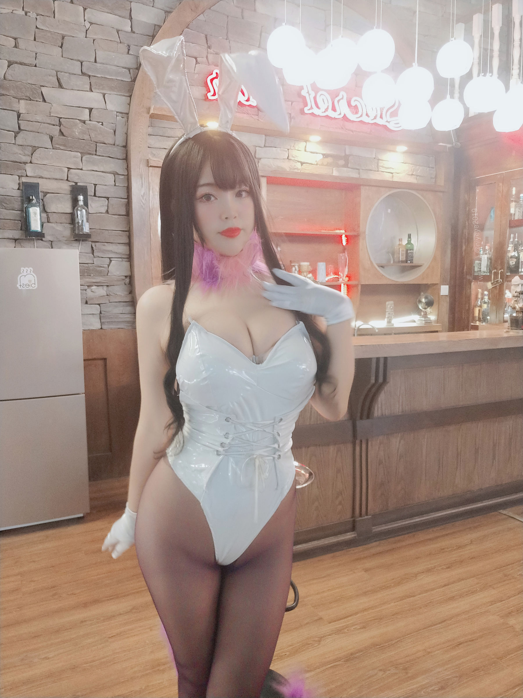 萌系小姐姐-白烨-&#038;耶米西奶露 – 恶魔姐姐 [70P]