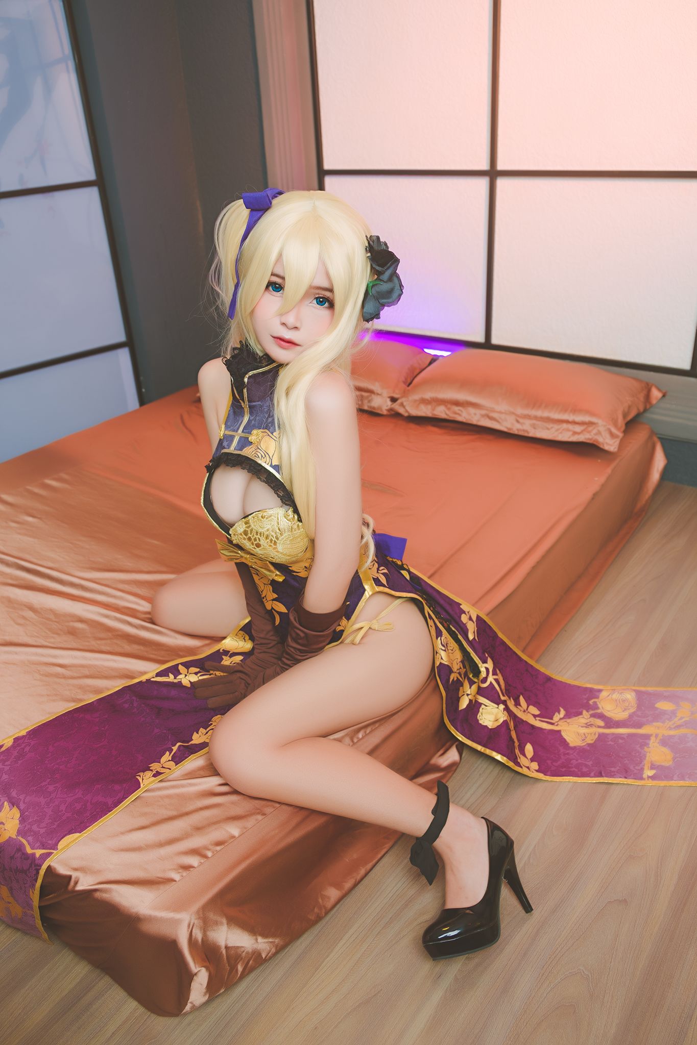 Azami福利 – 金莲旗袍 [23P]