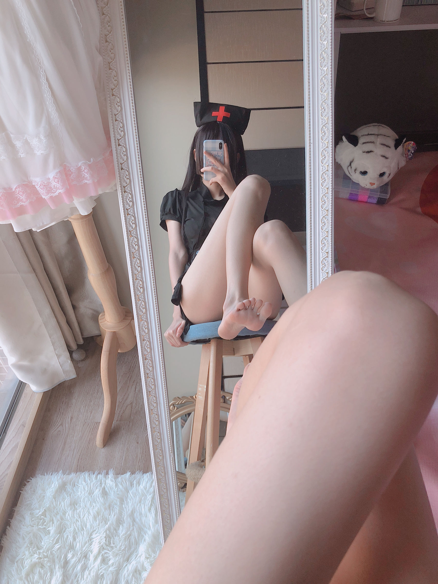 萌妹子眼酱大魔王w – 黑护士 [10P]