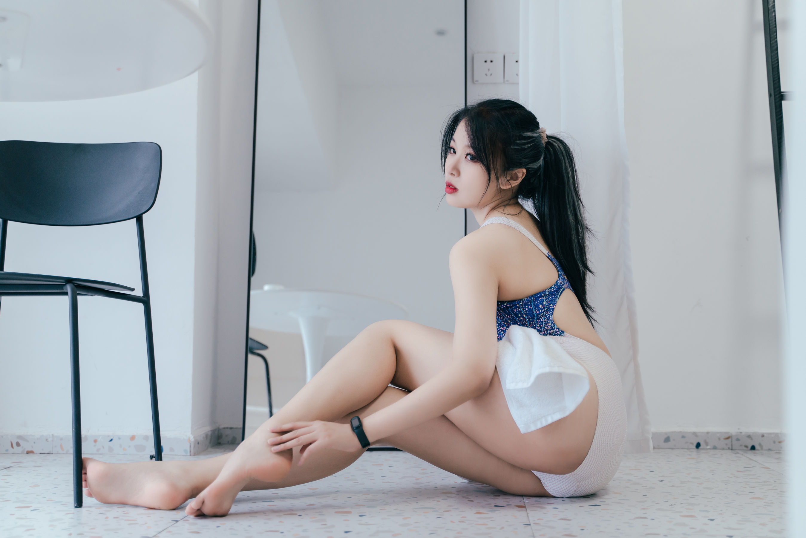 轩萧学姐 – 竞泳 [27P]