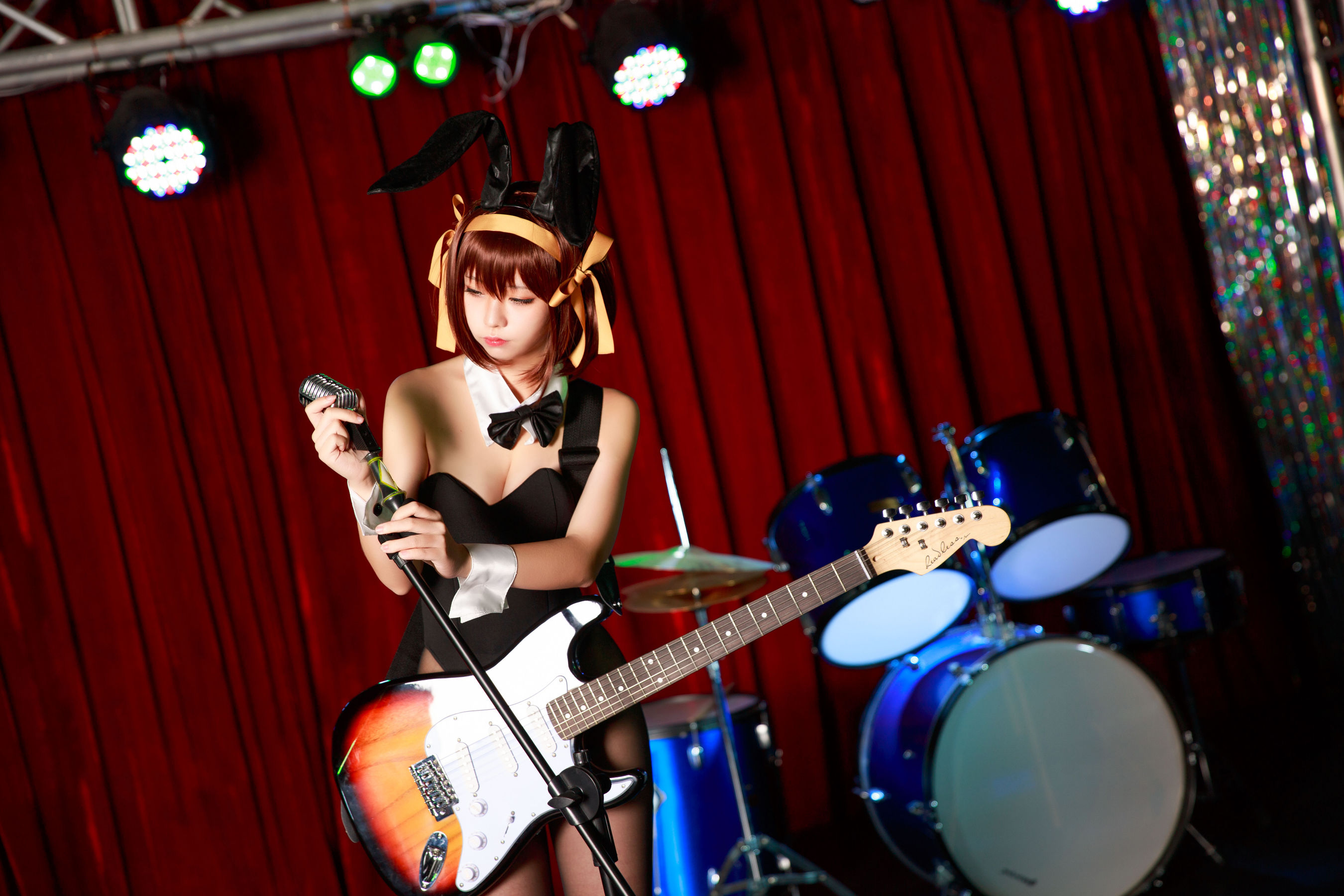 动漫博主G44不会受伤 – 凉宫 兔女郎 [17P]