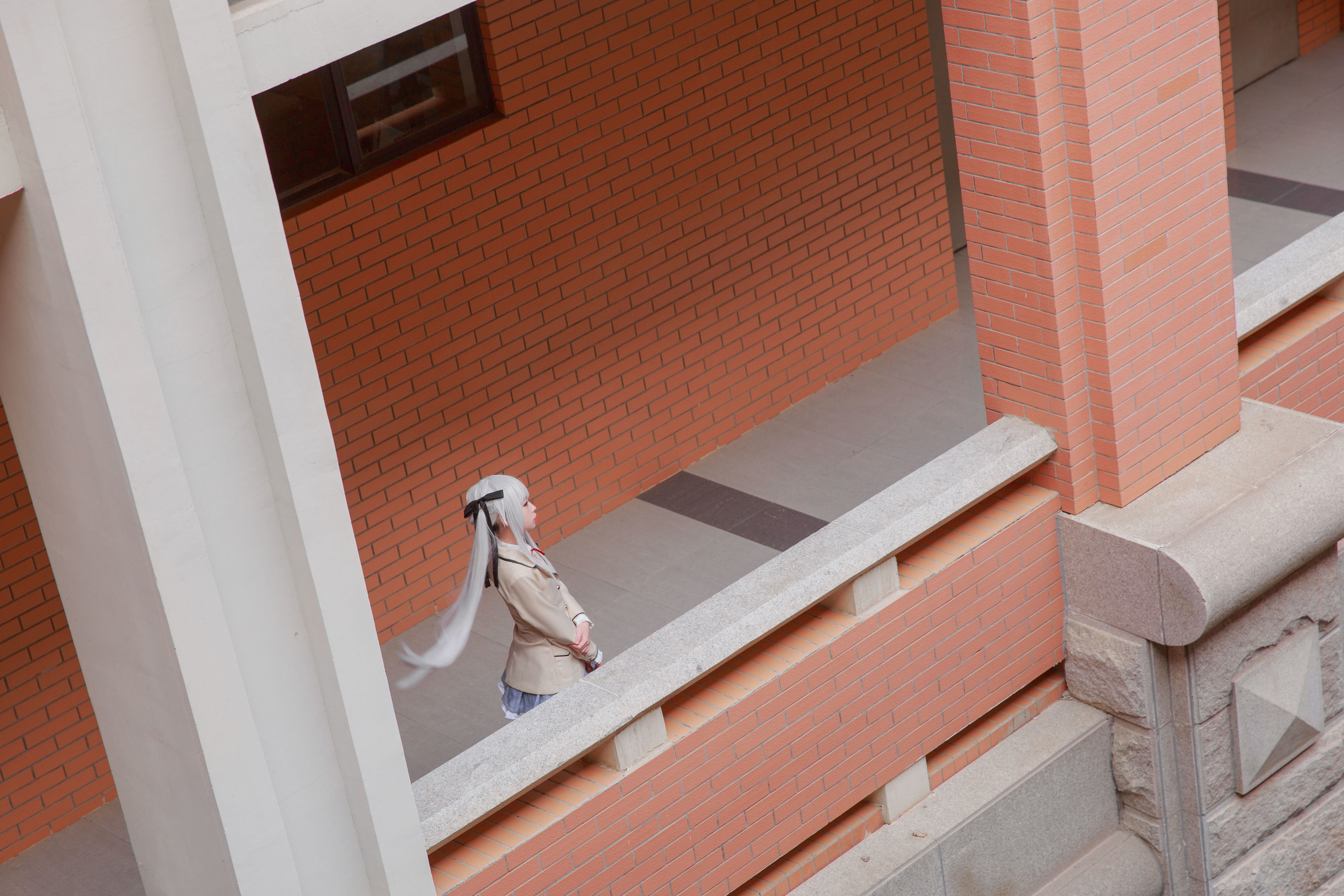 动漫博主G44不会受伤 – 雾枝校服 [19P]