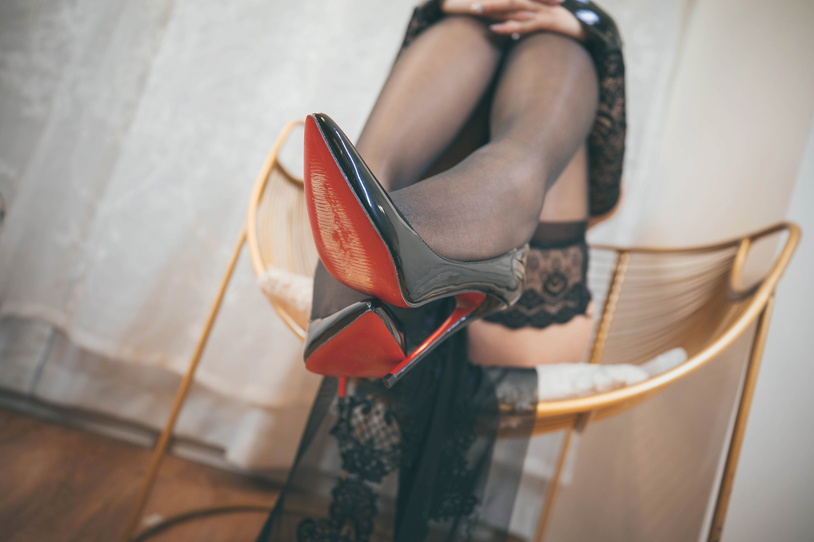 萝莉神楽坂真冬之風と月-黑旗袍 [80P]