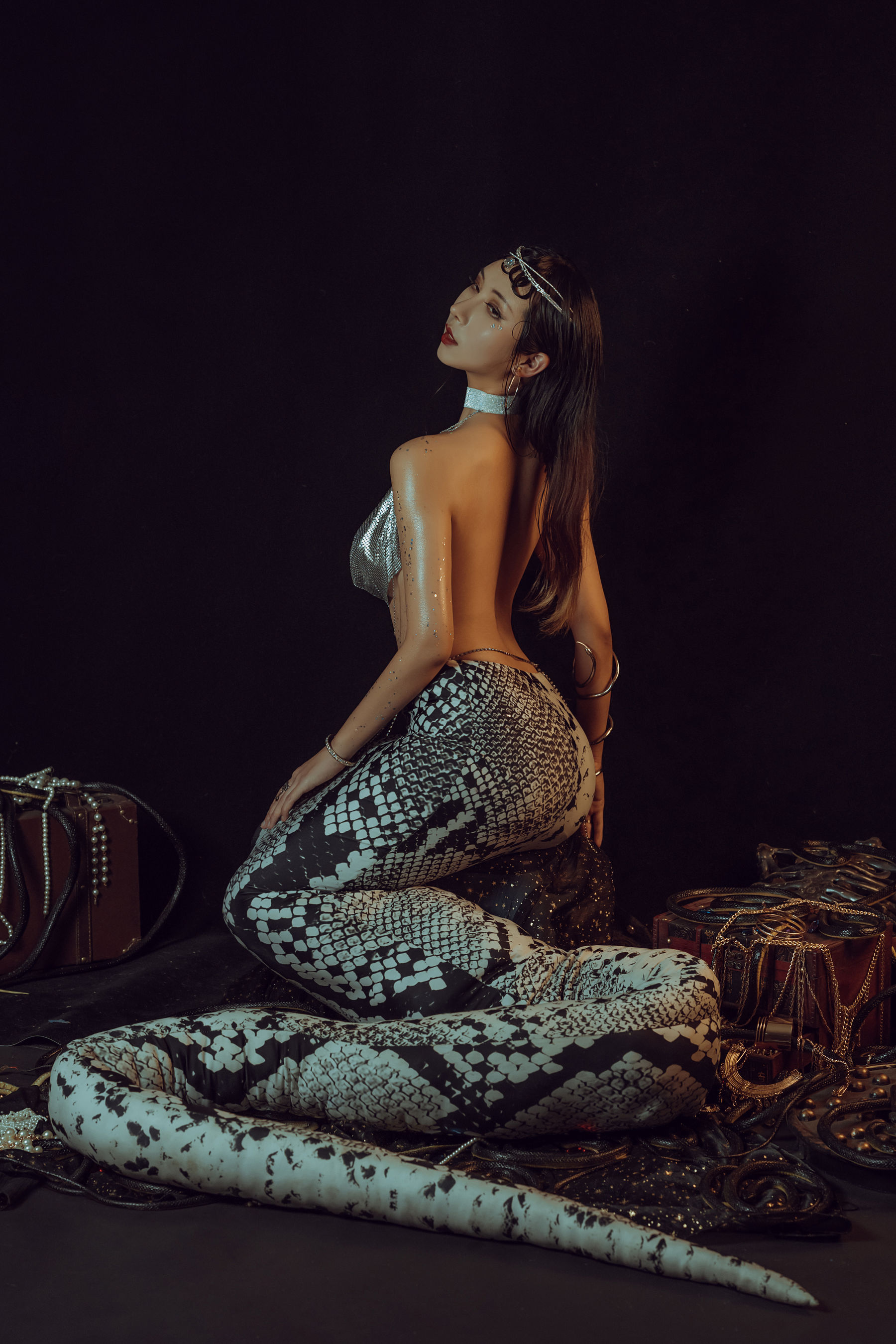 云溪溪 – 奶桃蛇姬 [40P]