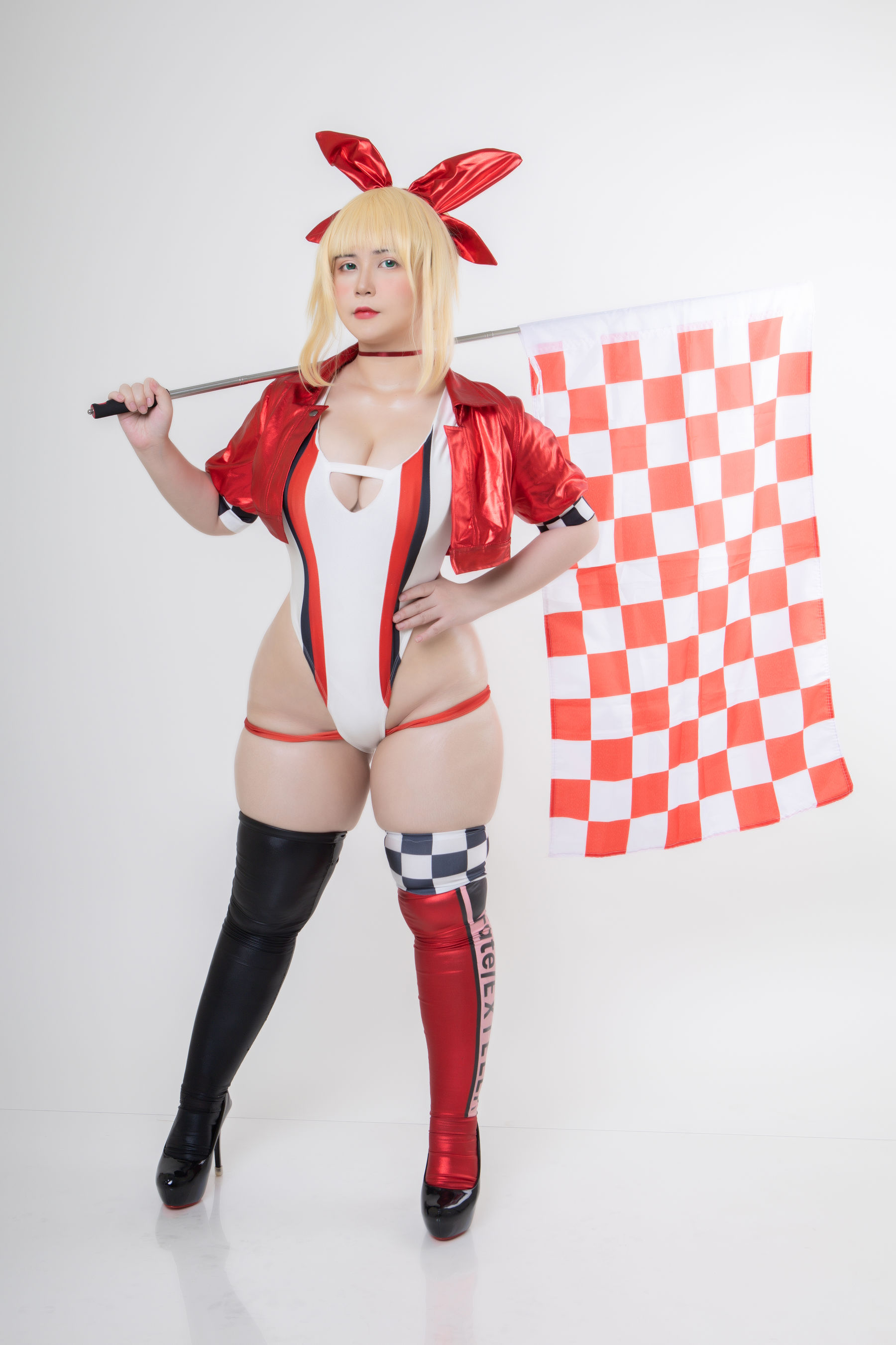 Uy Uy – Nero Racing [21P]