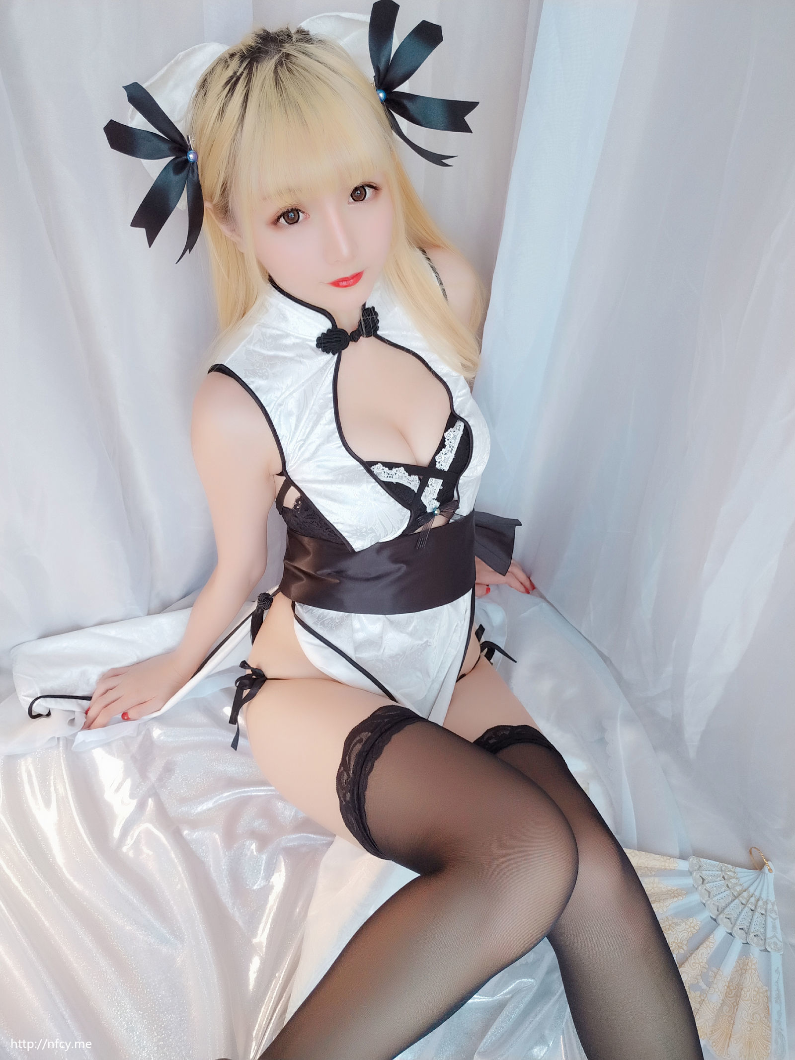 [萝莉COS] 星之迟迟 VOL.10 优雅旗袍包 [62P]