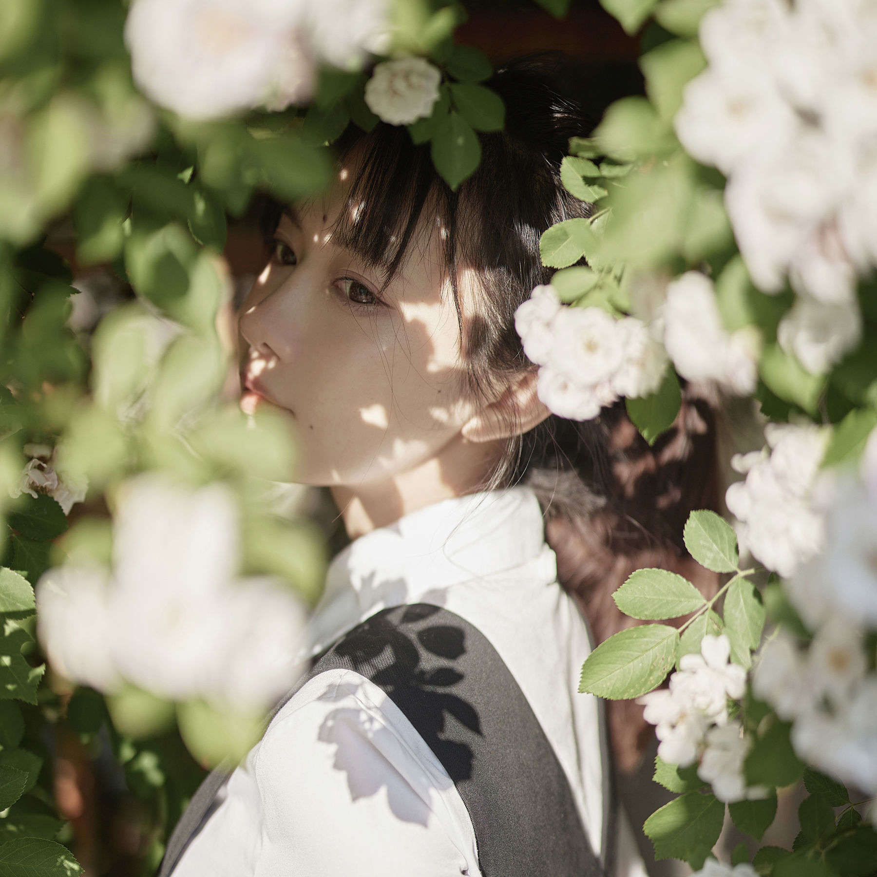 Shika小鹿鹿 – 蔷薇JK [14P]