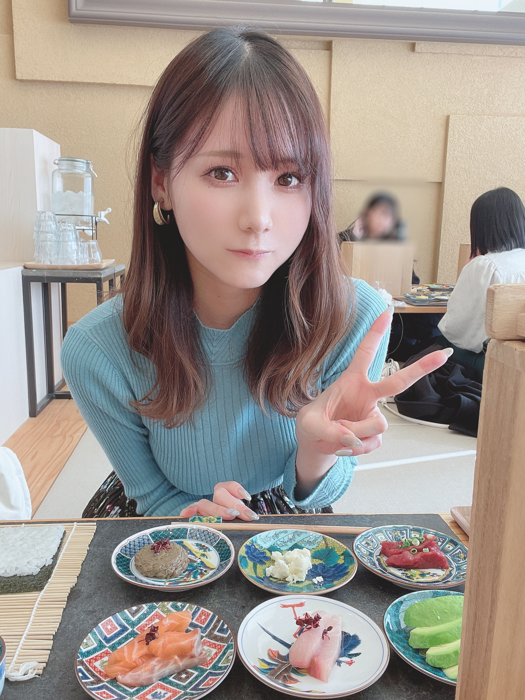 日本甜美COSERけんけん[fantia] 20220111-石川観光+温泉浴衣 [34P]