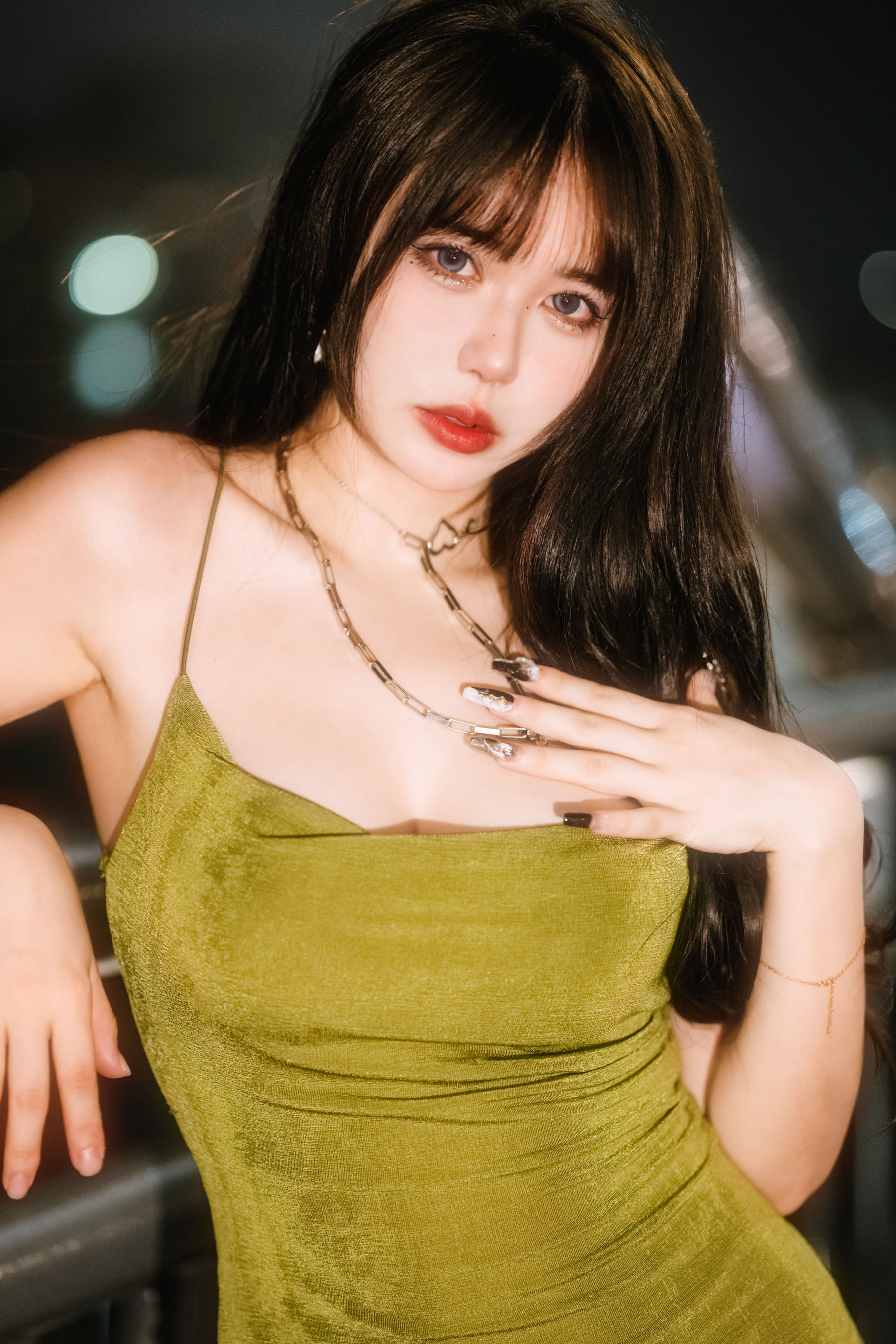 Tina很妖孽呀 – 绿色连衣裙 [35P]