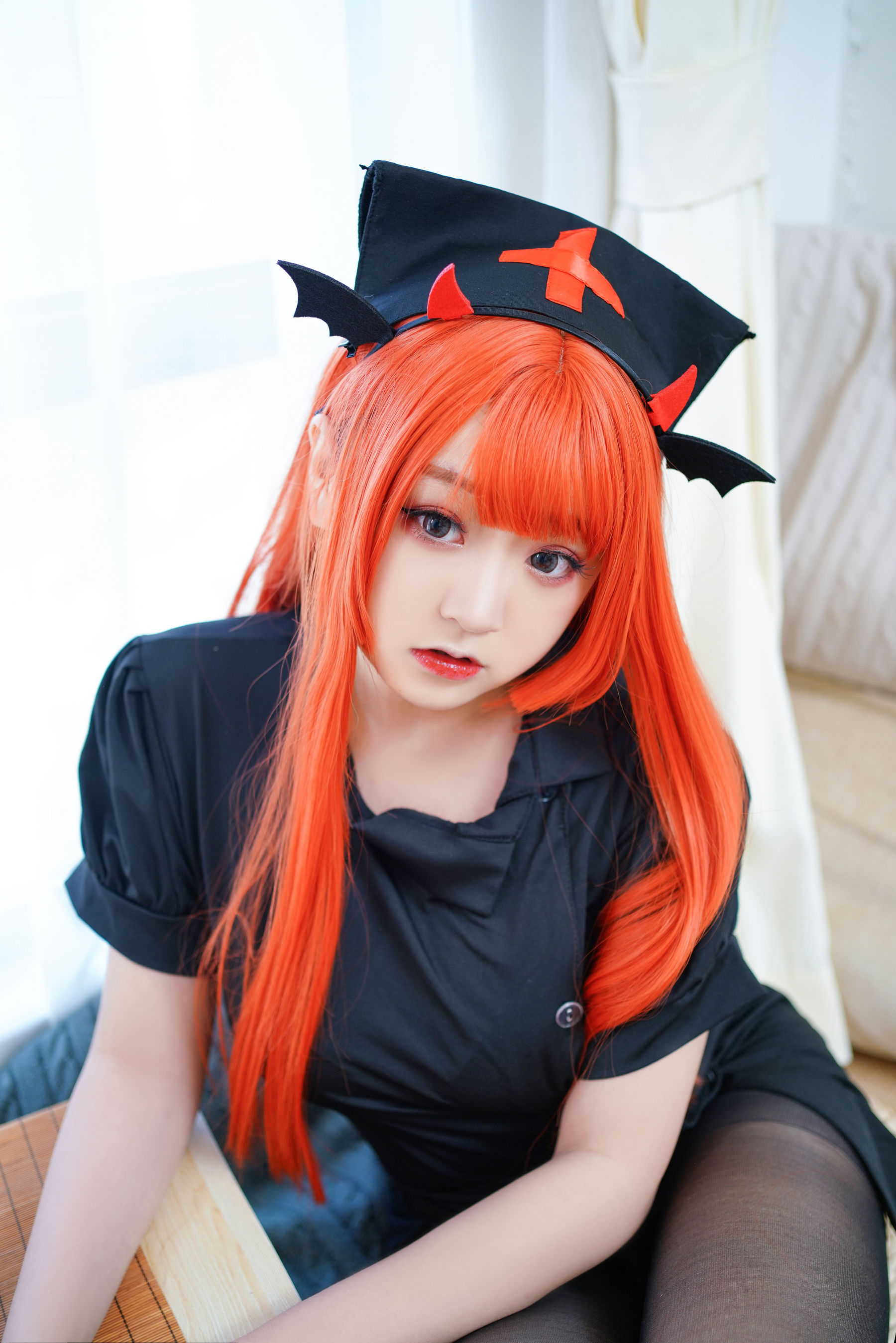 动漫博主恩田直幸 – 橘色黑护士 [56P]