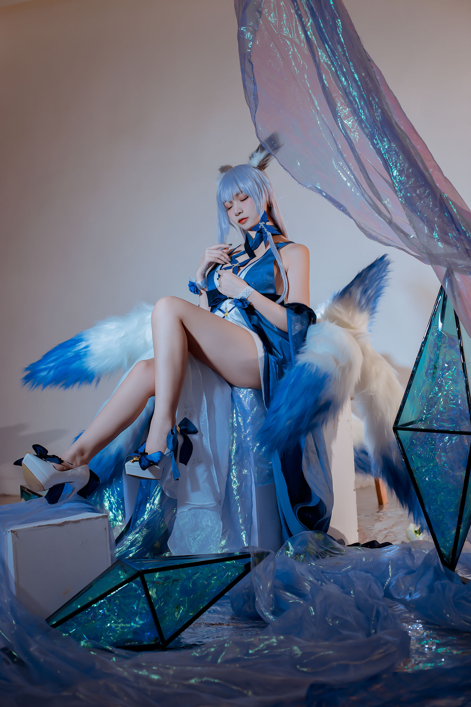 人气Coser二佐Nisa – 碧蓝信浓礼服 [12P]