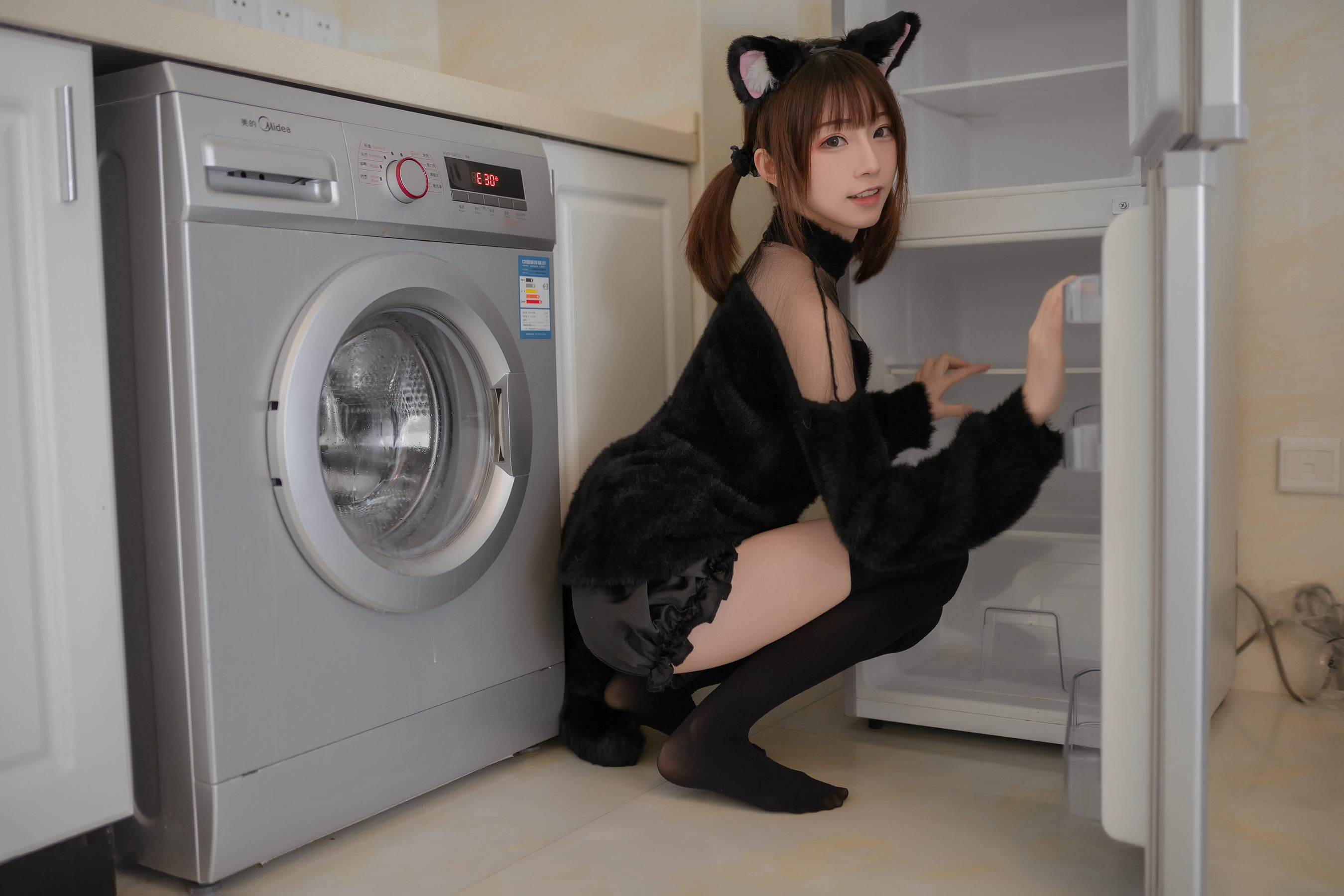 动漫博主Kitaro_绮太郎 – 黑喵 [45P]