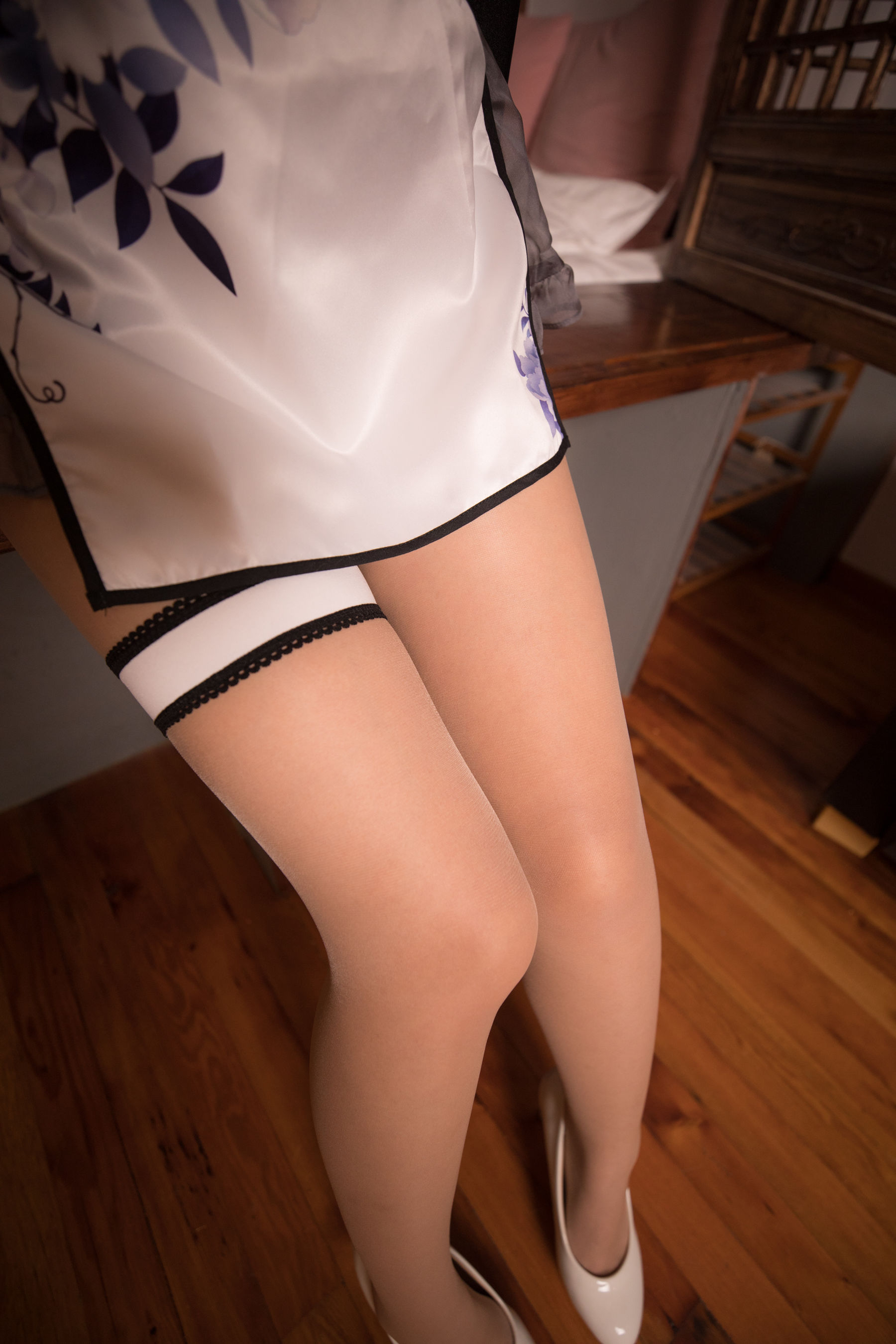 [萝莉COS] 神楽坂真冬 艳娘幻梦谭 瓶儿 [150P]