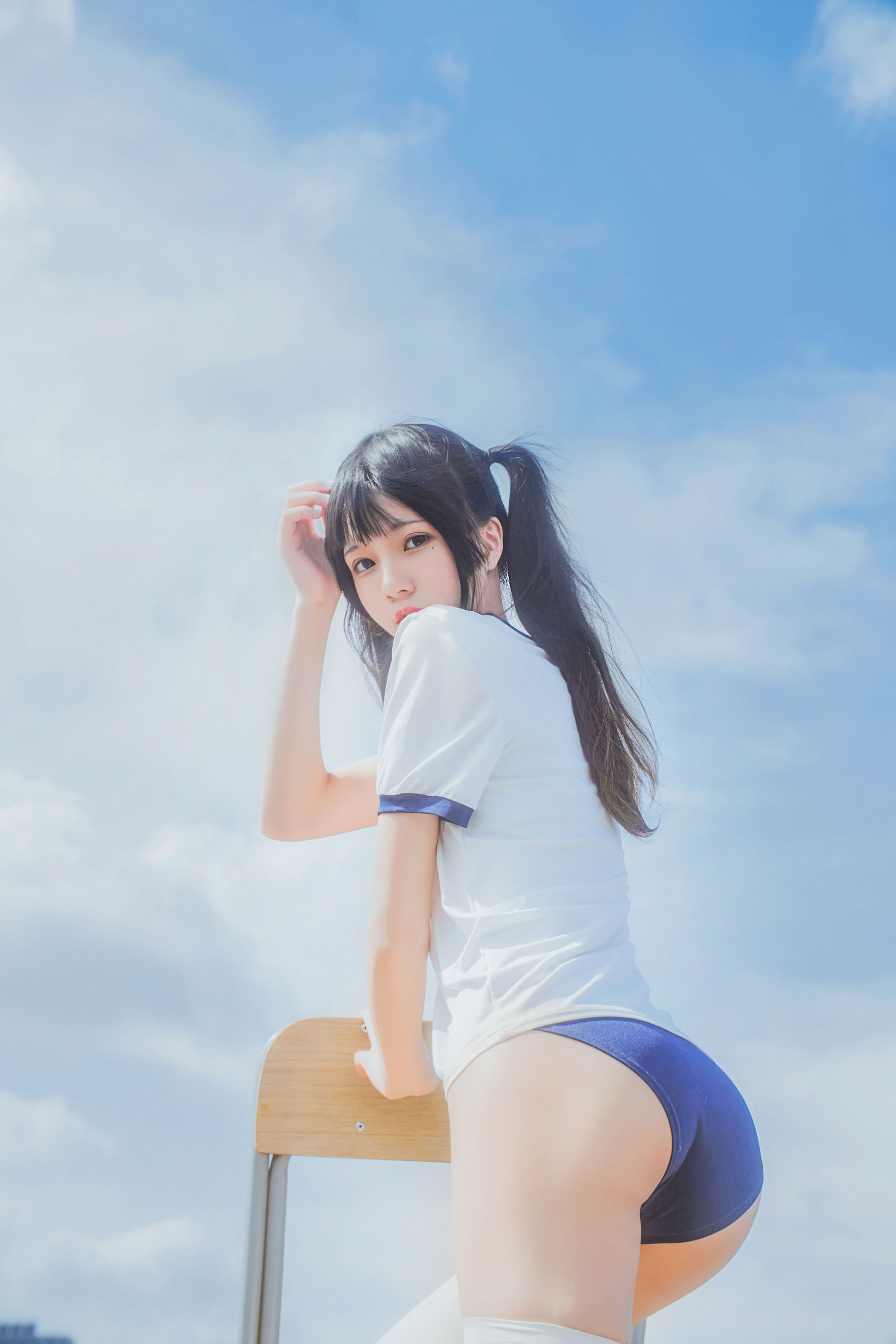 [萝莉COS] 桜桃喵《体操服》 [24P]