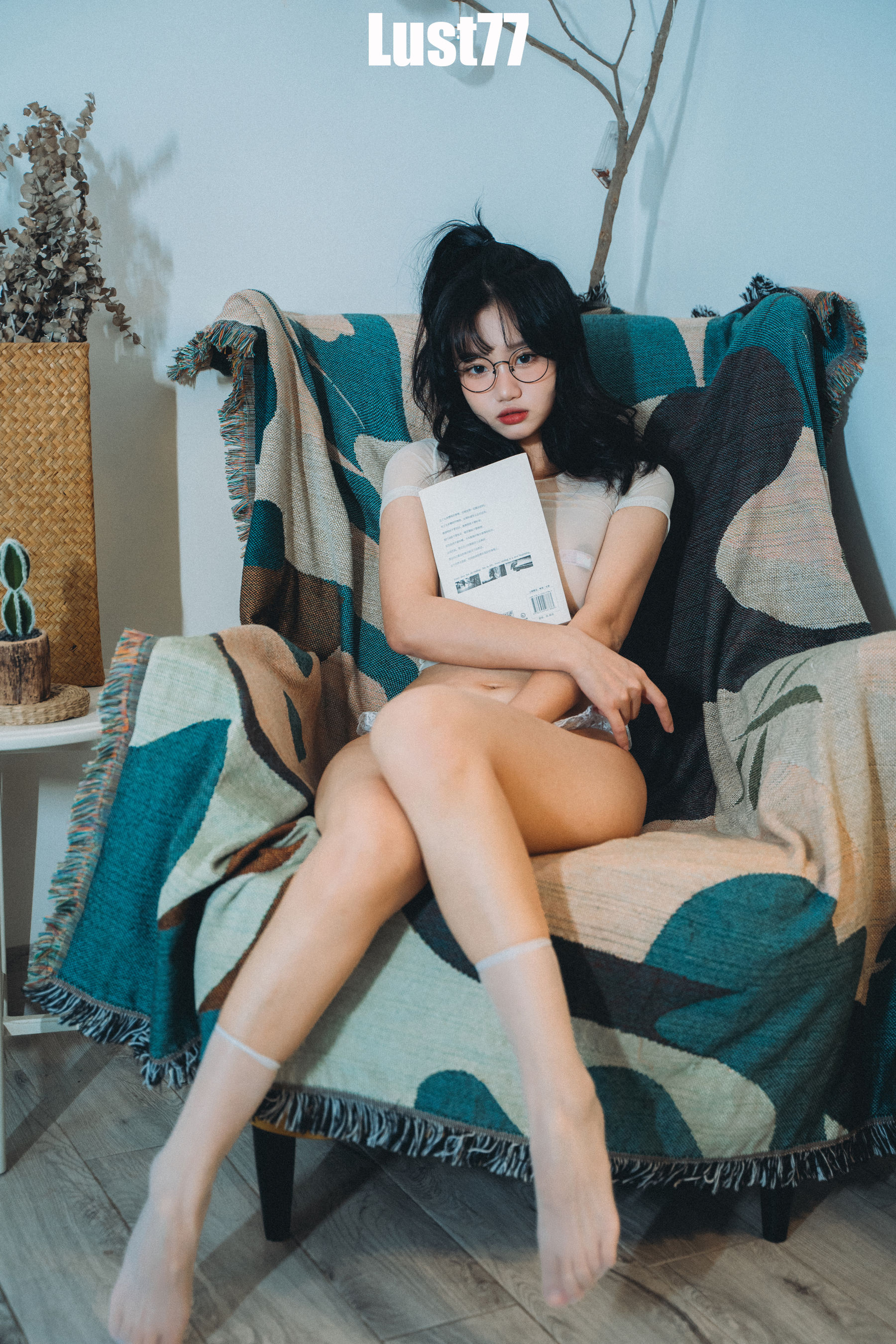 动漫博主柒柒要乖哦 – 少女记实录 [76P]