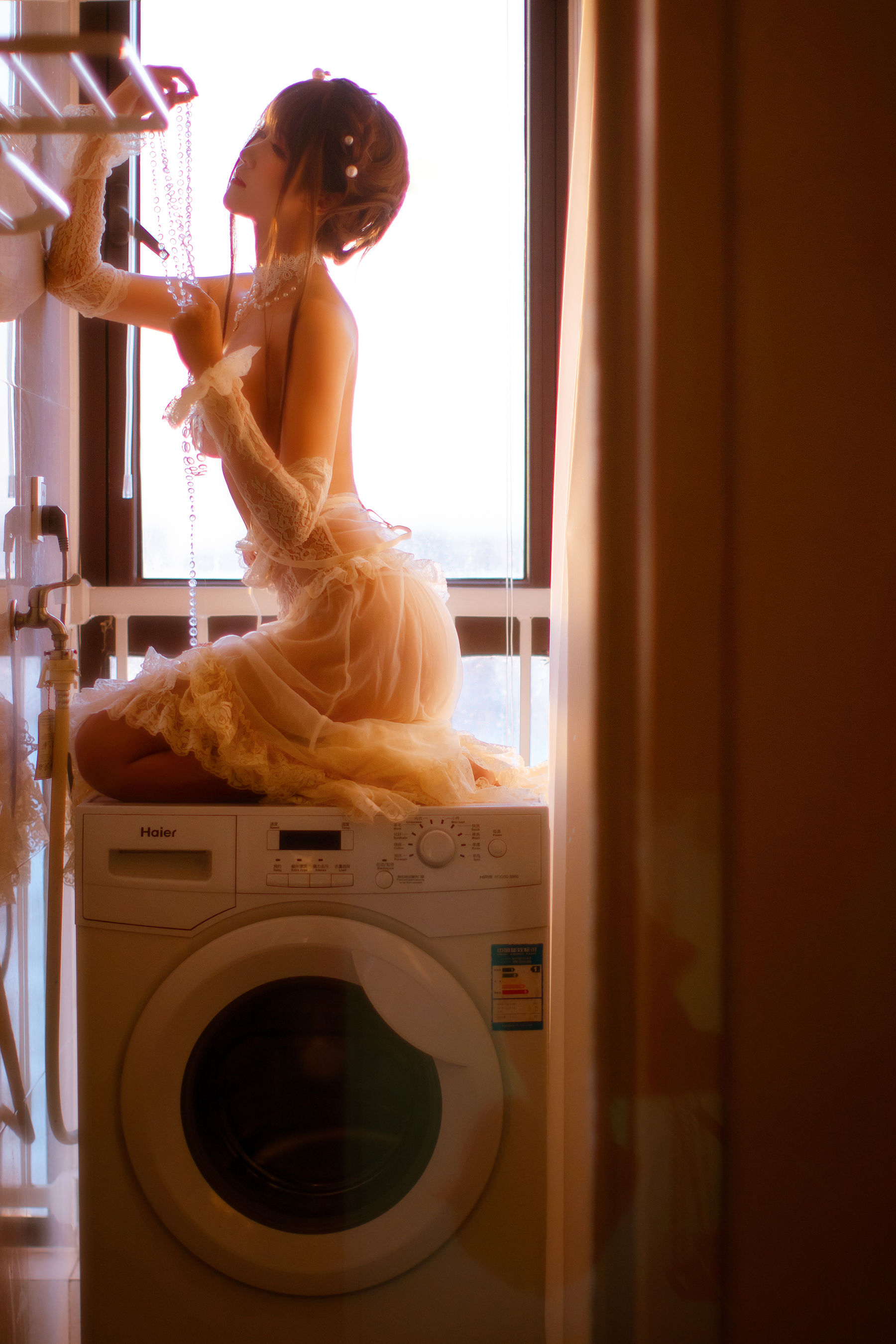 微博妹子三度_69 – 赫多涅 [40P]