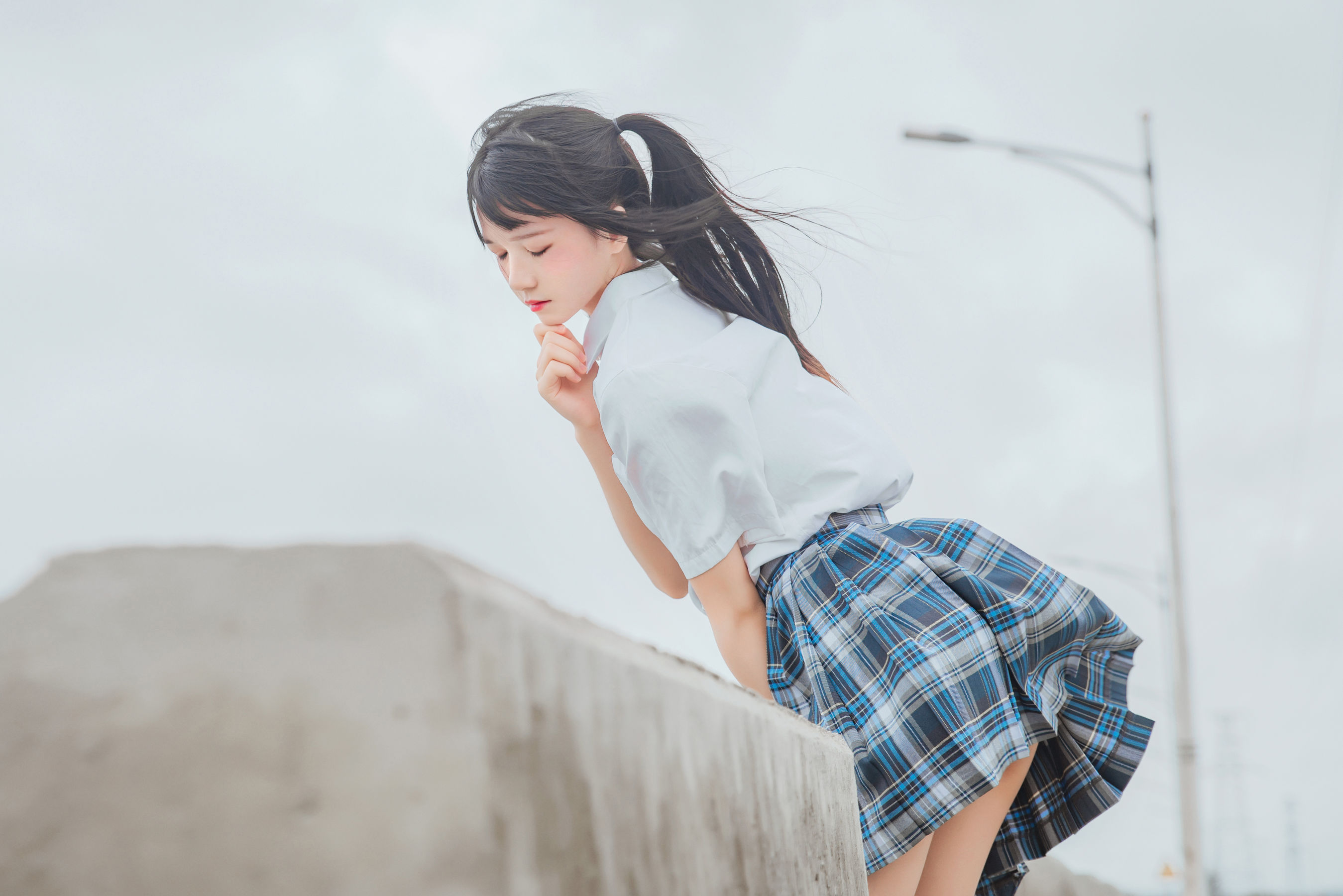 [萝莉COS] 桜桃喵《耳畔的风》 [27P]