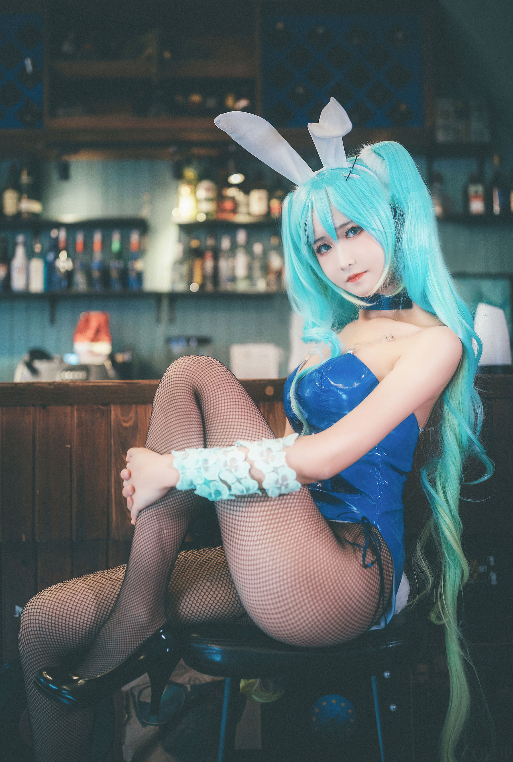 微博妹子三度_69 – 琴女兔女郎 [41P]