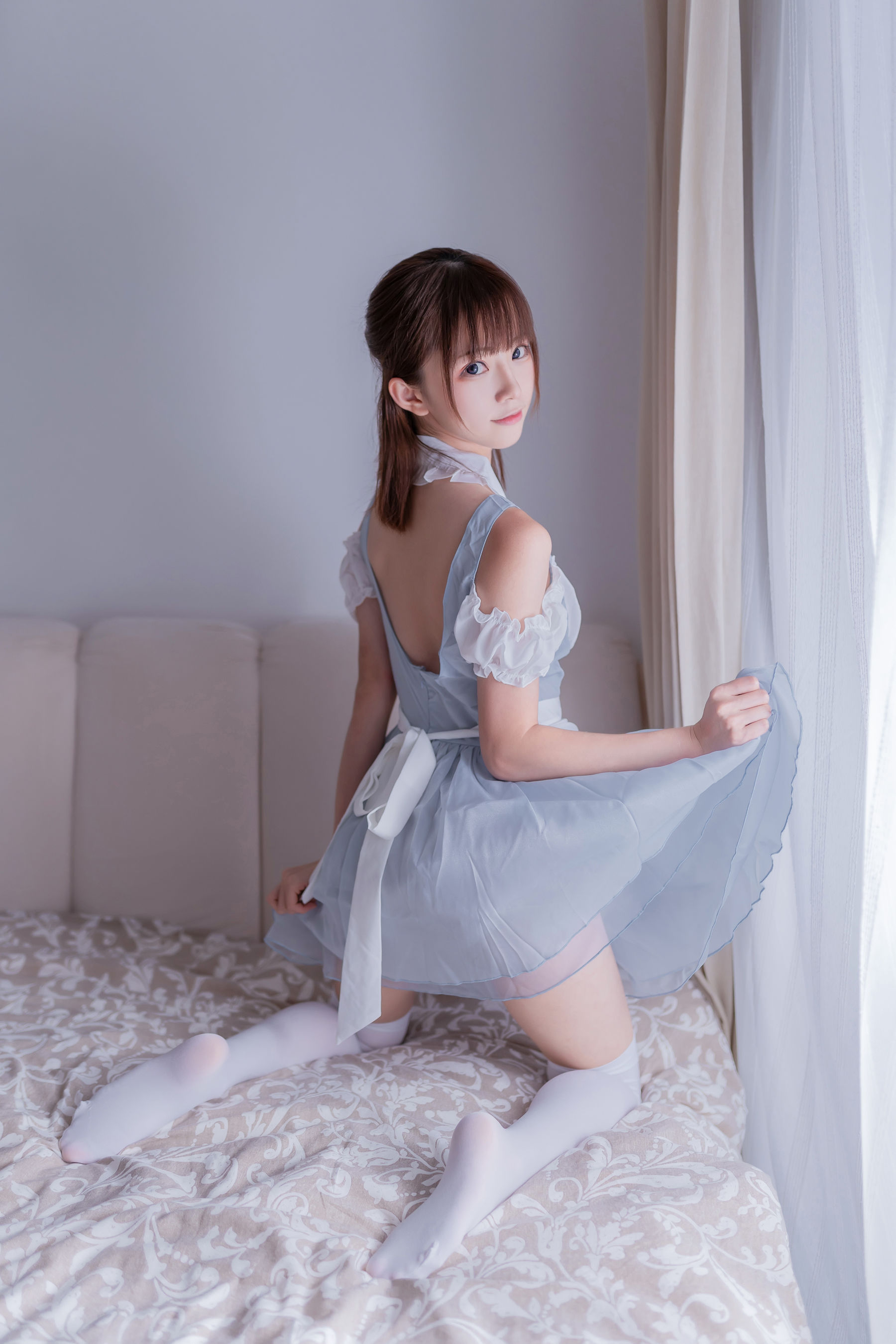 动漫博主Kitaro_绮太郎 – 白情女仆 [40P]