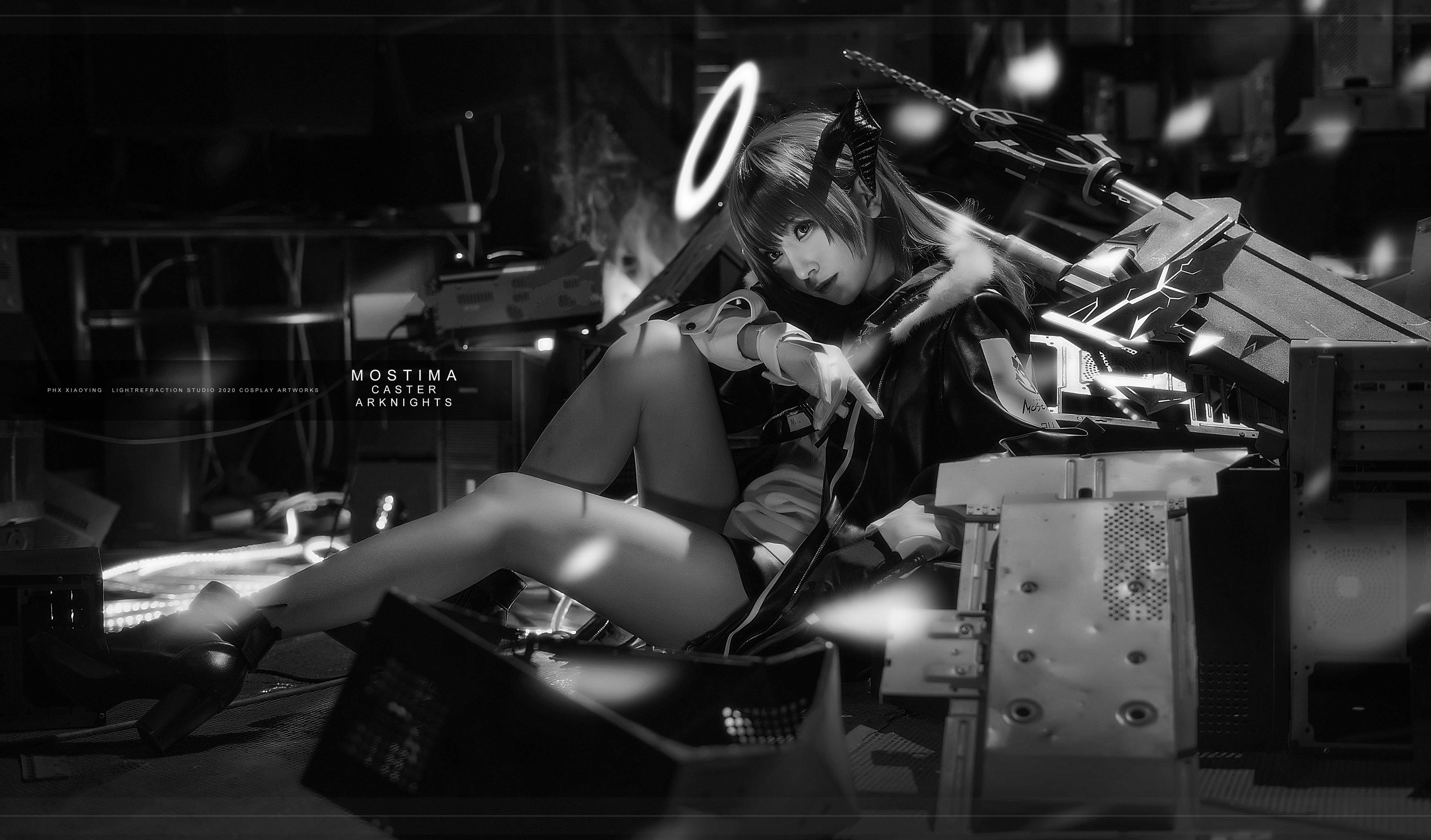 动漫博主Kitaro_绮太郎 – 莫斯提马 [15P]