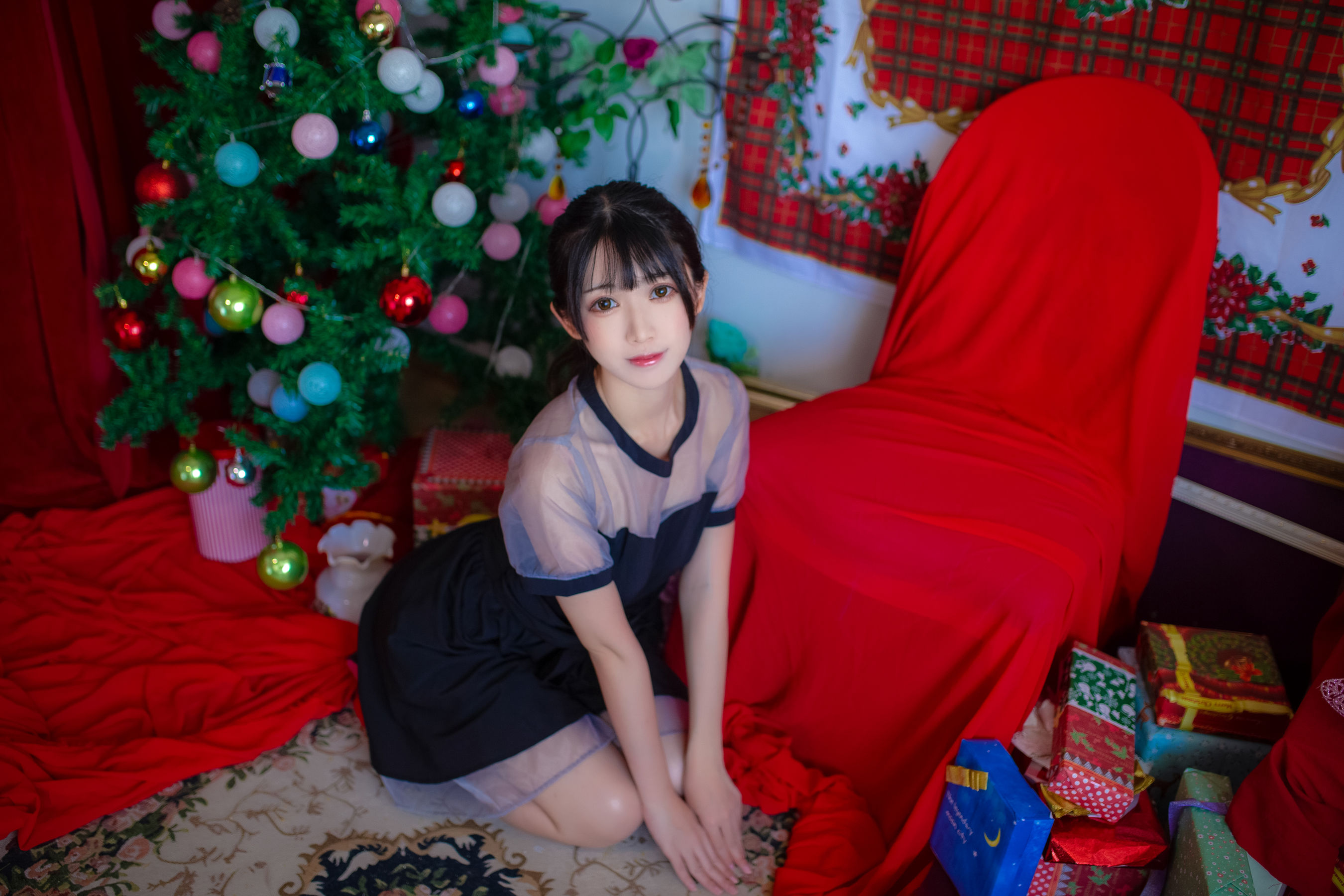 [萝莉COS] 鳗鱼霏儿 – 加藤惠 礼服 [13P]