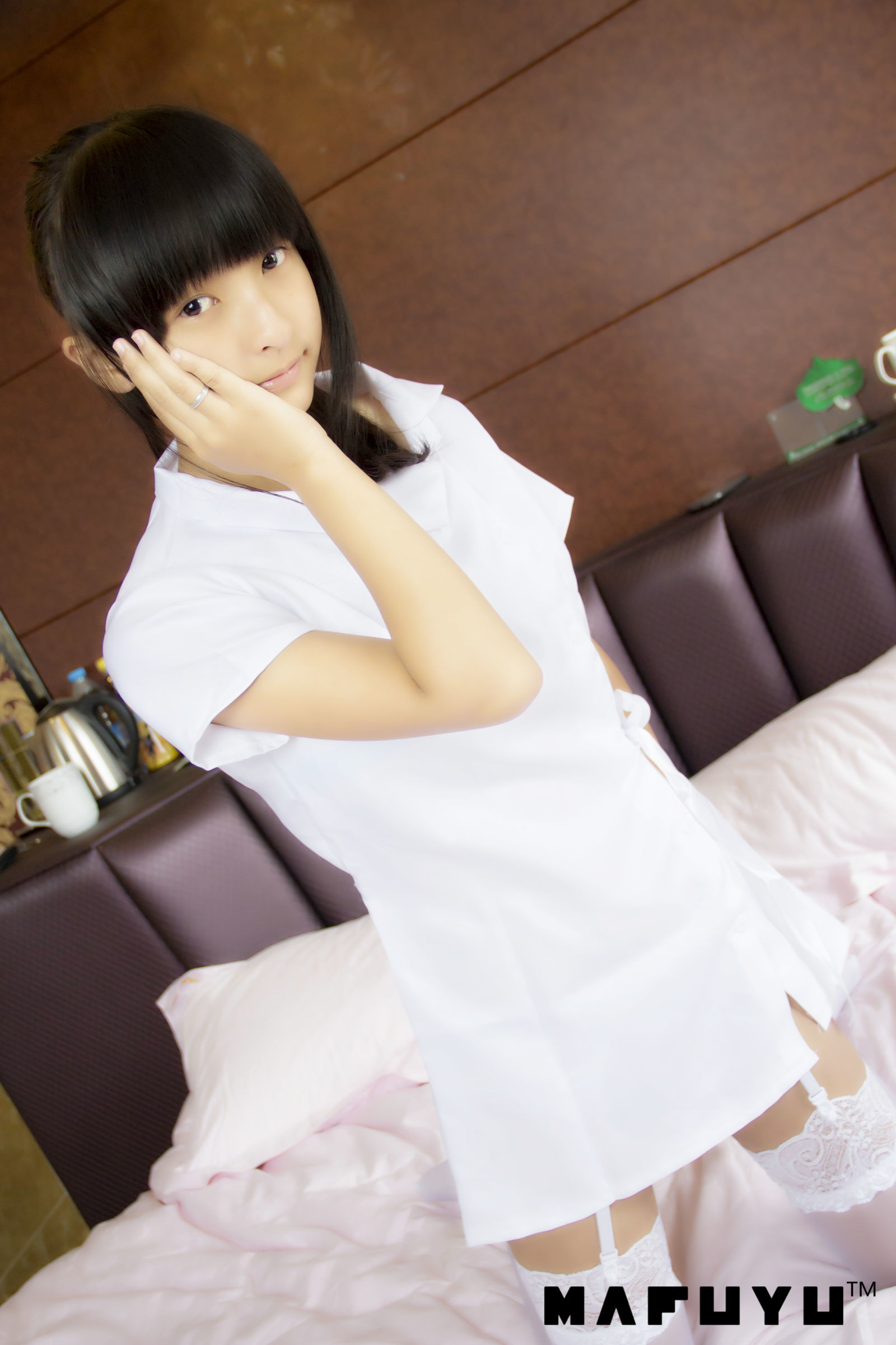 [萝莉COS] 神楽板真冬 护士系列套图 [91P]