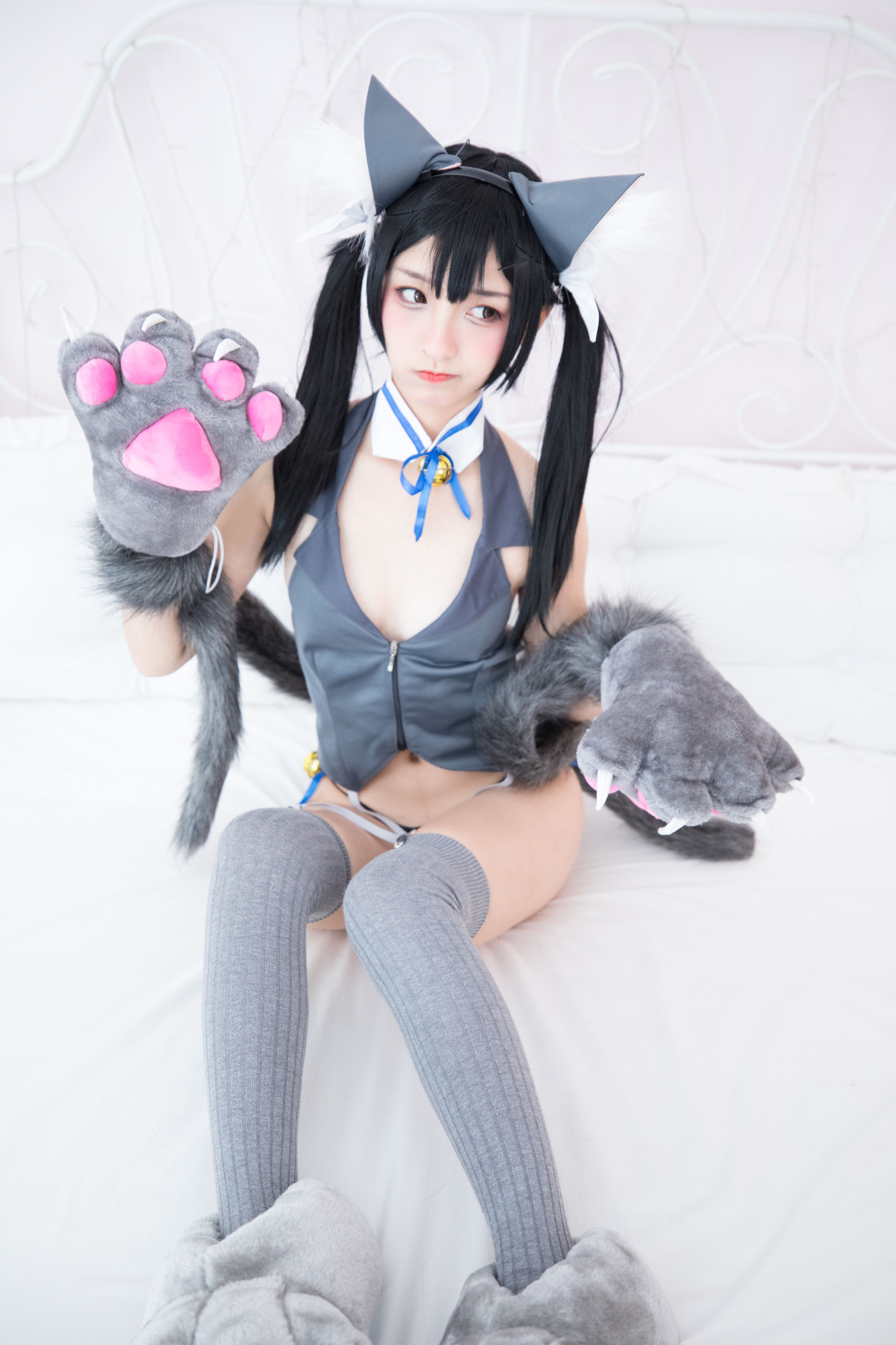 [萝莉COS] 神楽坂真冬 魔法を使えないの日常 [150P]