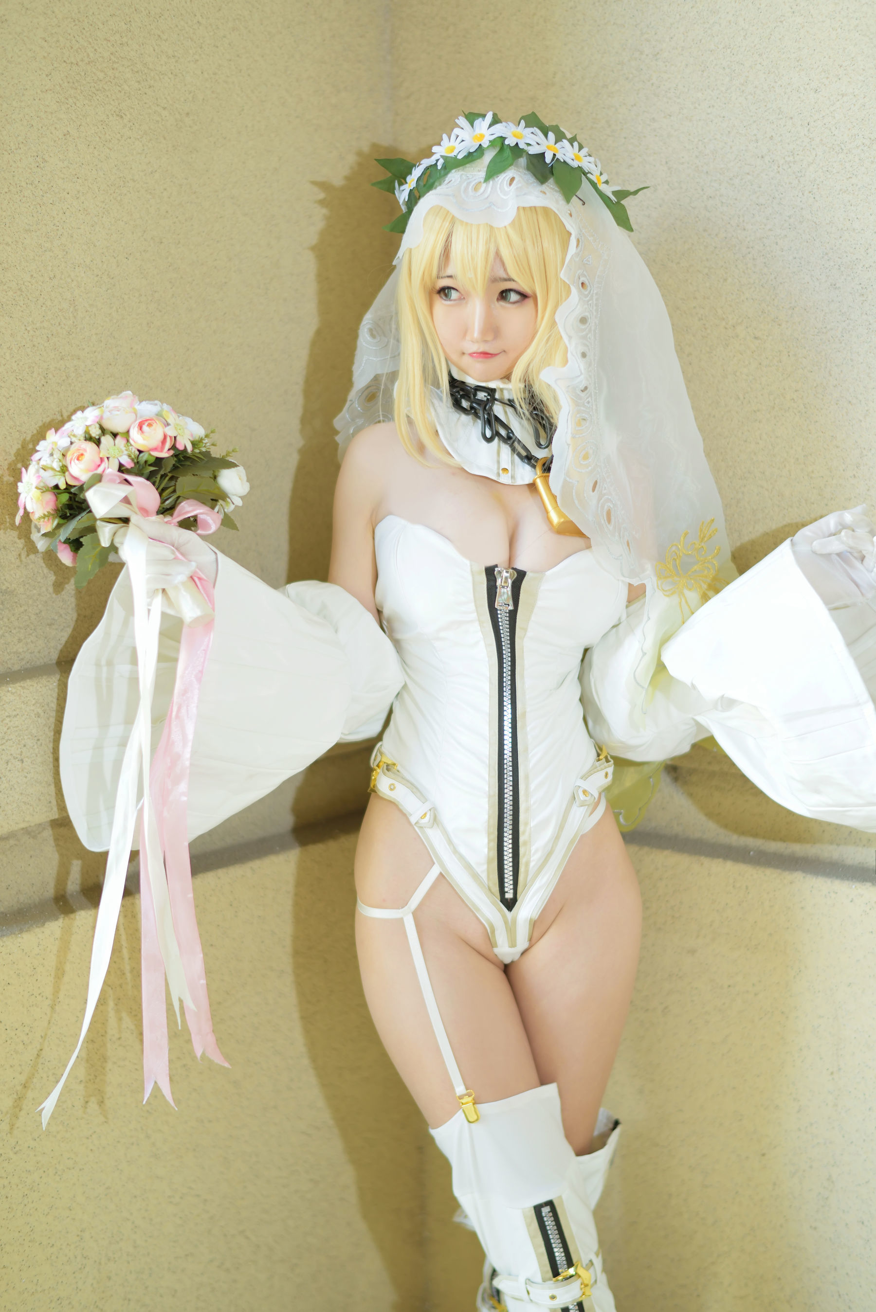 [萝莉COS] Nagesa魔物女本 白衣骑士 [45P]