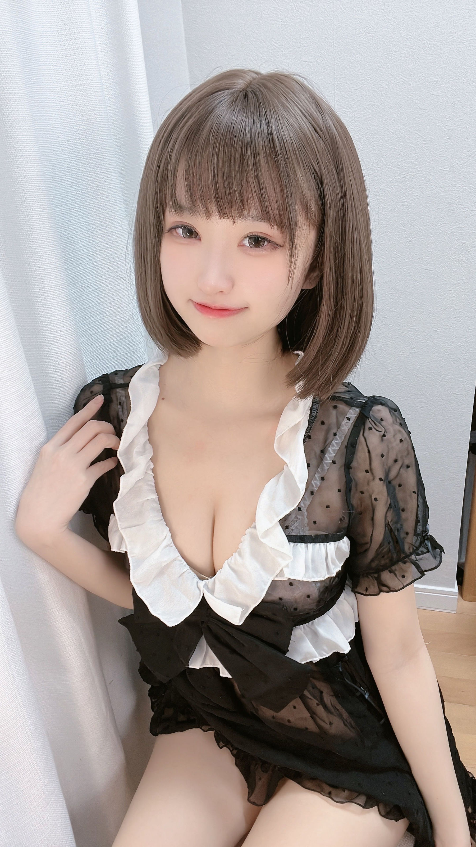 千阳(ちよ) – 短头发！ [20P]