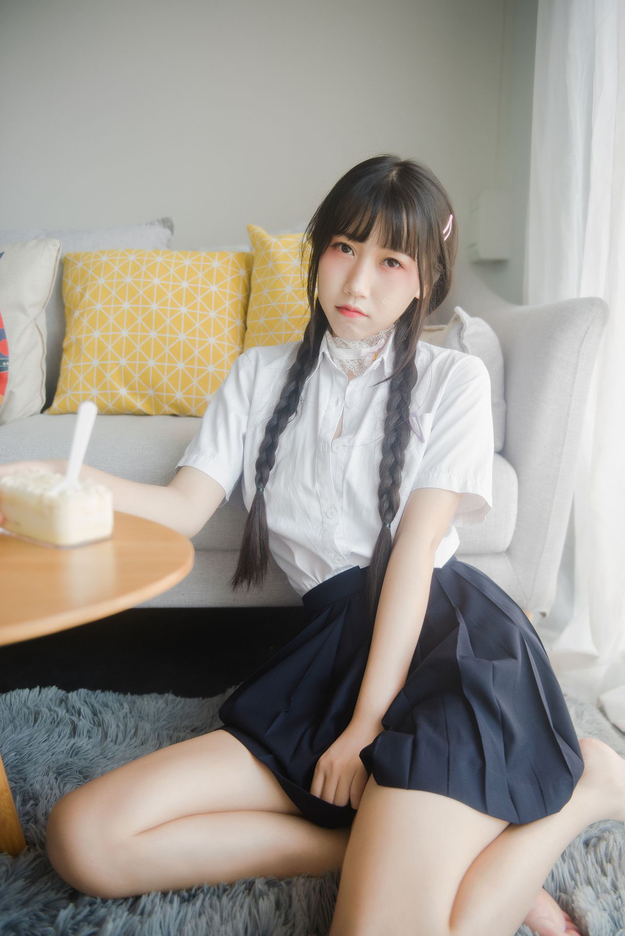 微博人气Coser不呆猫 – 奶油少女 [61P]