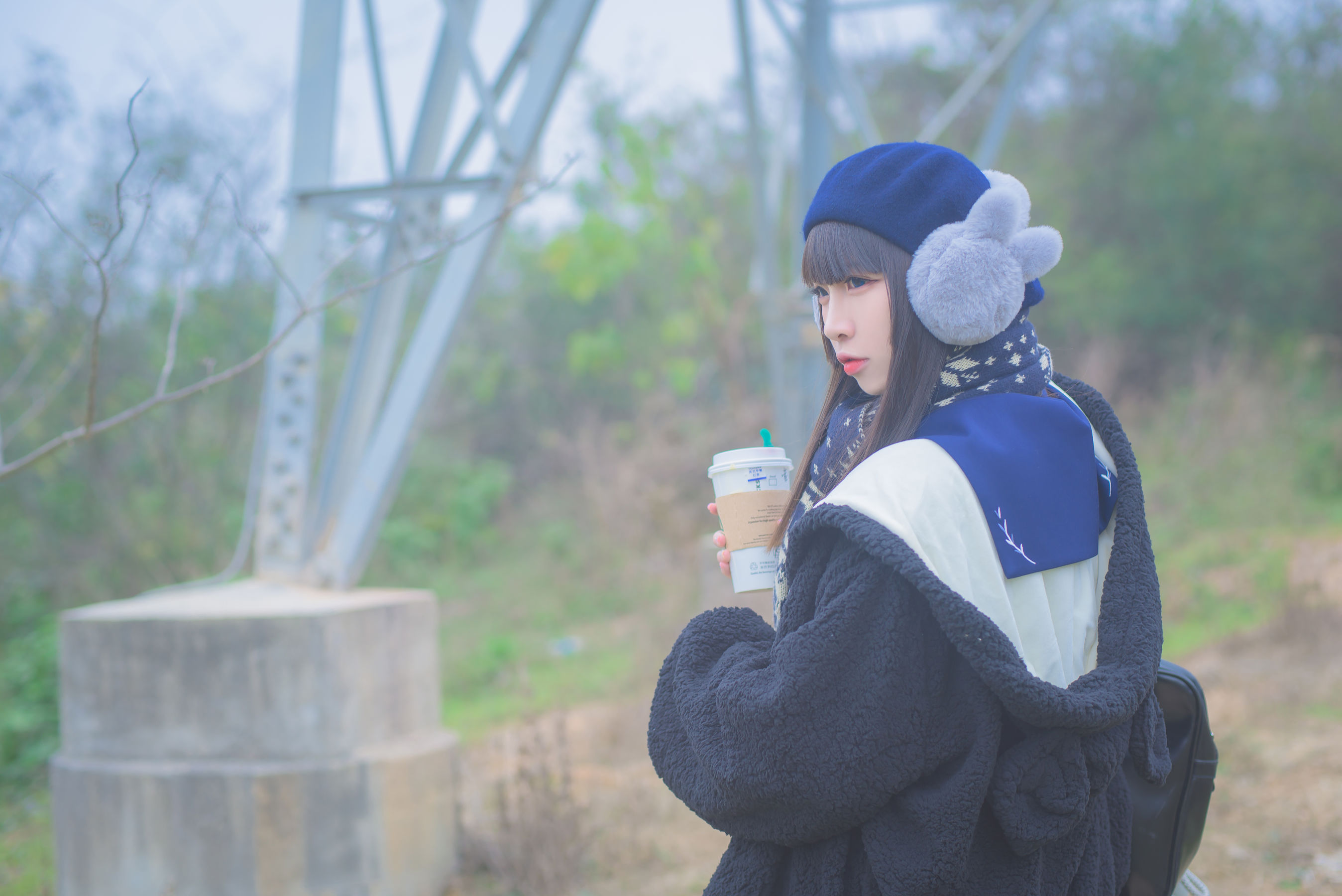 [Cosplay写真] 人气Coser二佐Nisa – 初春外拍 [9P]