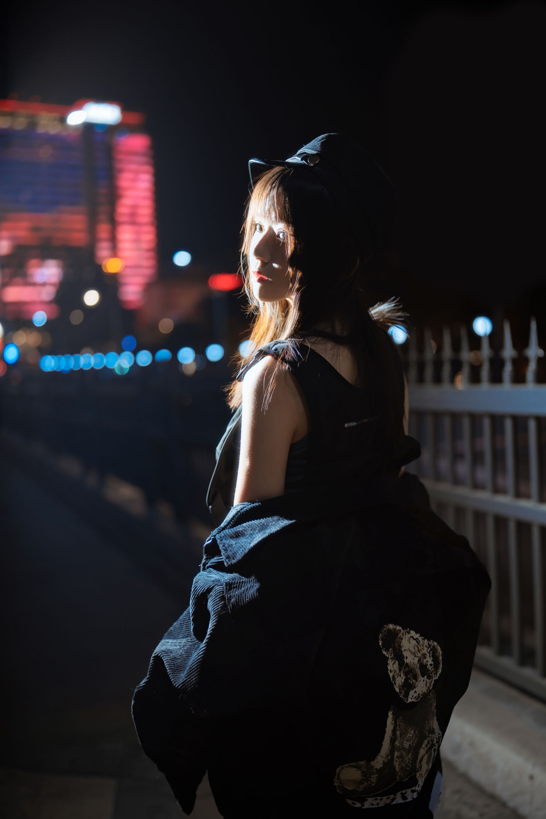 桜桃喵 – VV [40P]