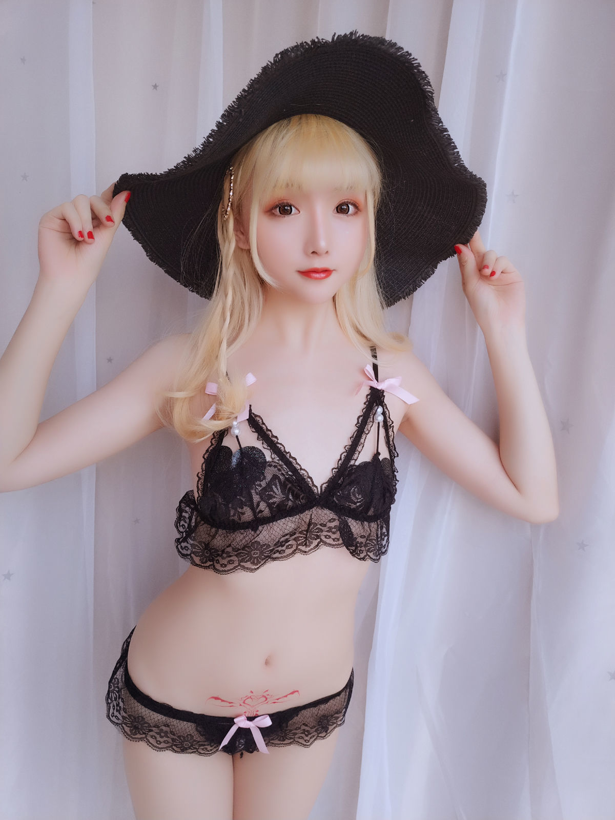 [萝莉COS] 星之迟迟 VOL.06 假日快乐包 [62P]