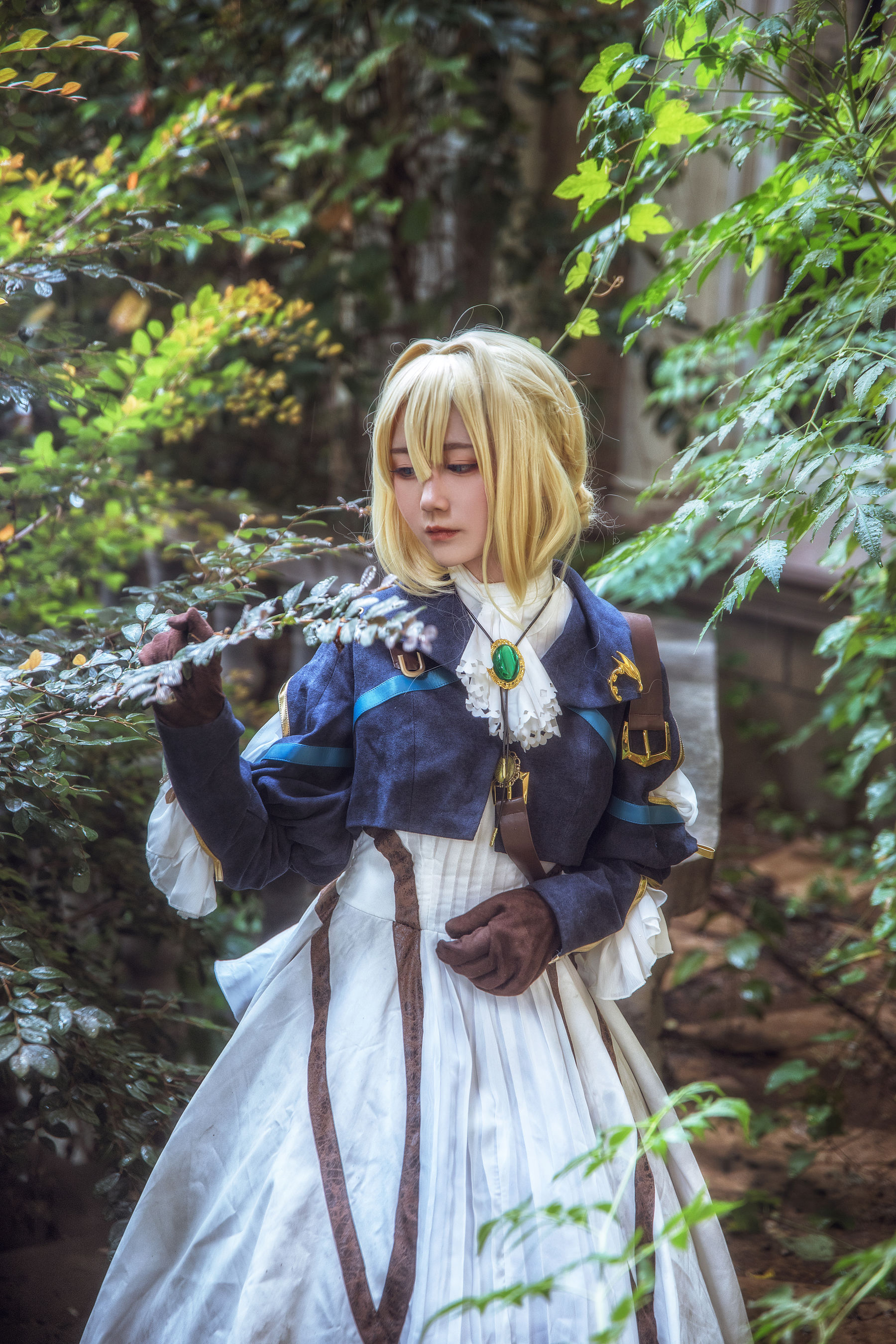 [Cosplay写真] 动漫博主弦音sic – 紫罗兰永恒花园 薇尔莉特・伊芙加登 [10P] 插图1