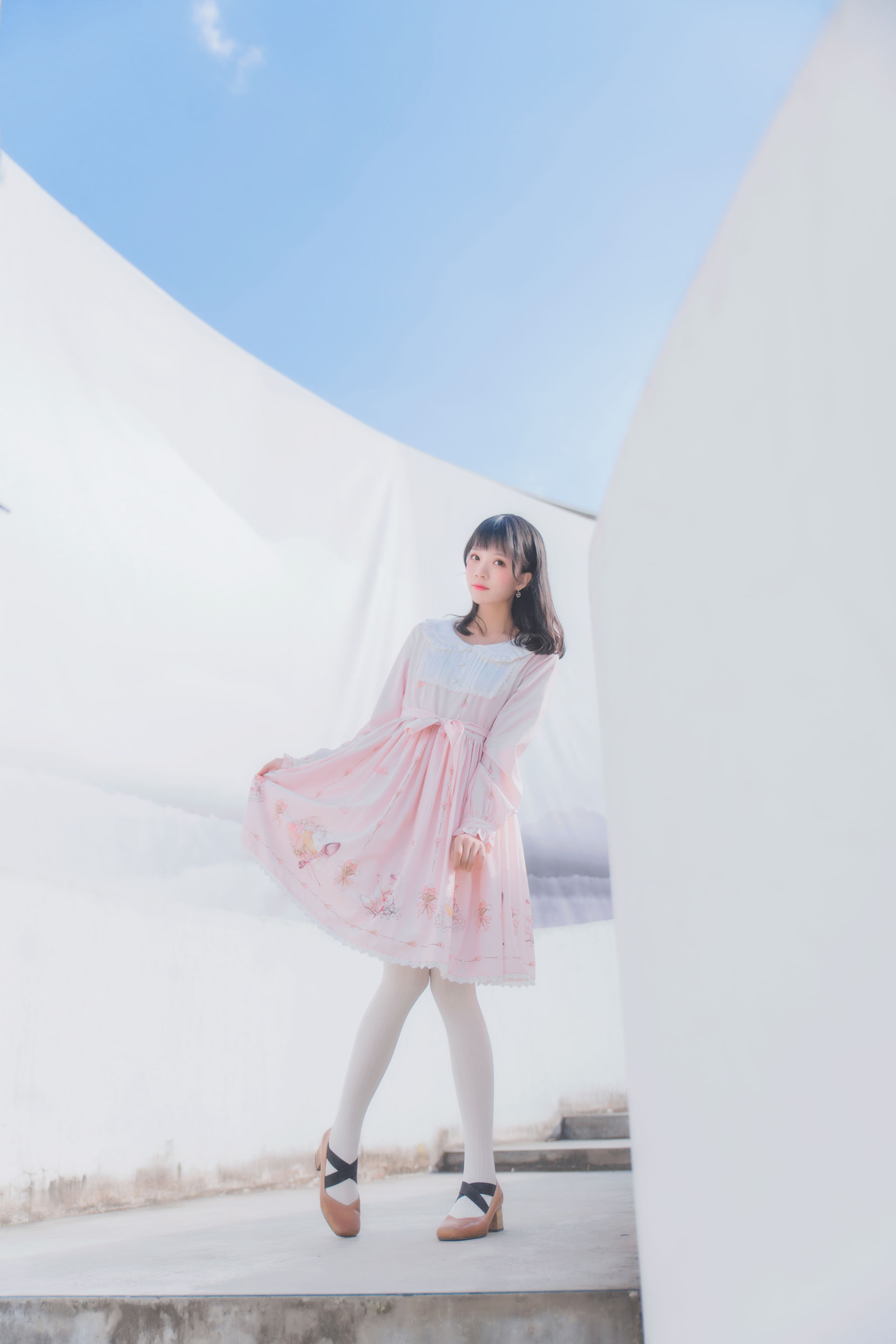 桜桃喵 – 清新之三月 [16P]