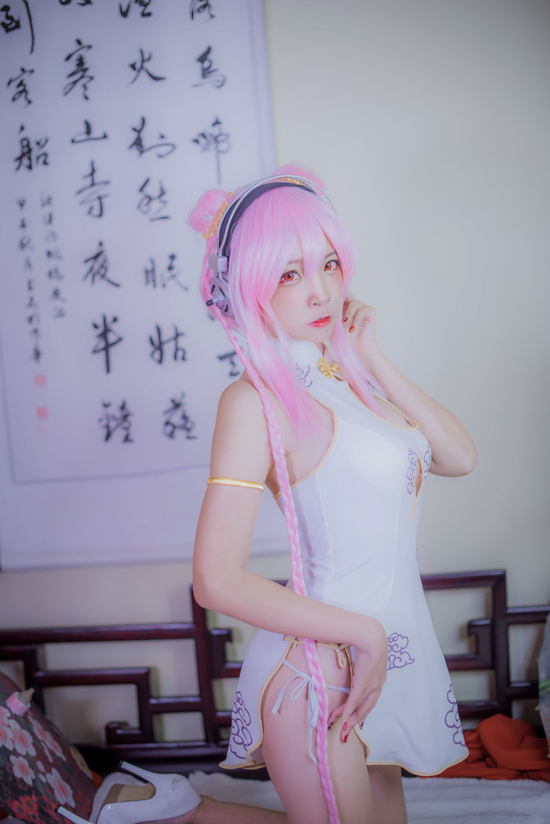 [Cosplay写真] 人气Coser二佐Nisa – 索尼子旗袍 [14P]