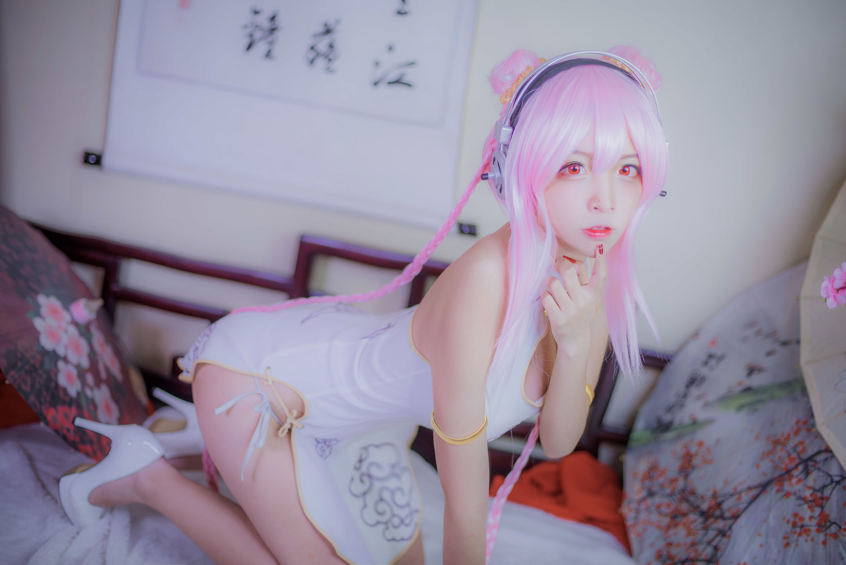 [Cosplay写真] 人气Coser二佐Nisa – 索尼子旗袍 [14P]