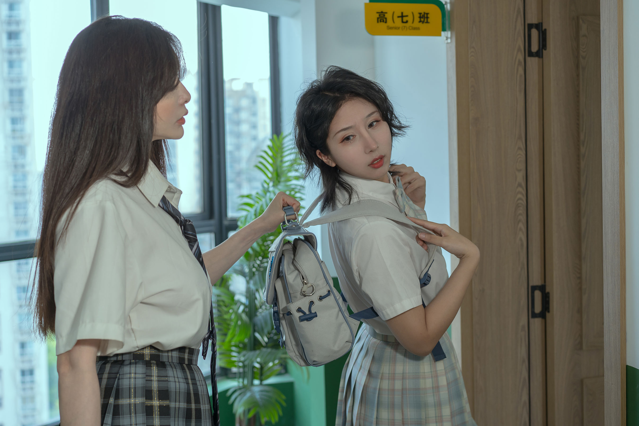 秋和柯基(夏小秋秋秋) – 霸凌日记 [45P]