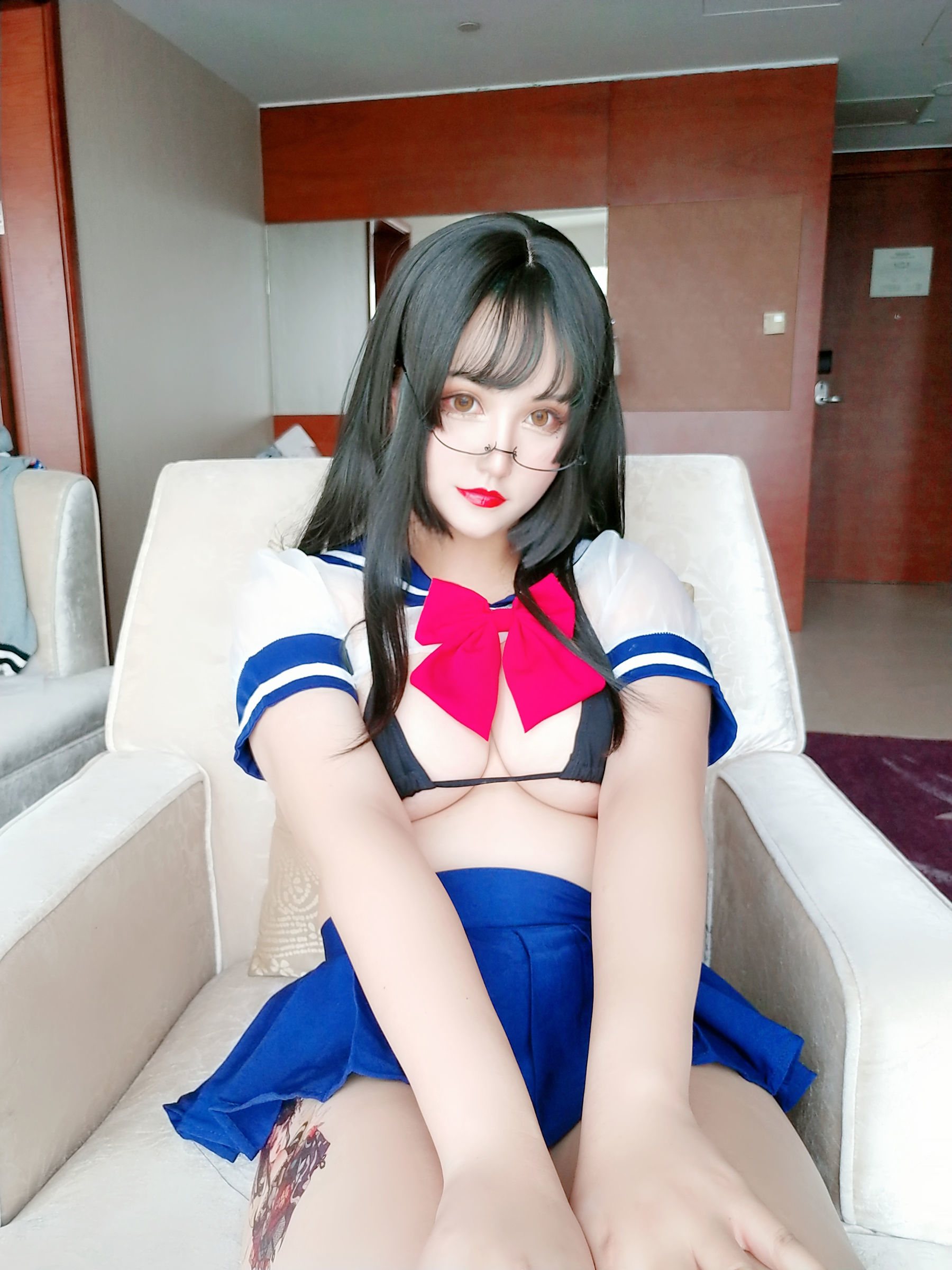 夏鸽鸽不想起床 透明jk [36P] 插图1