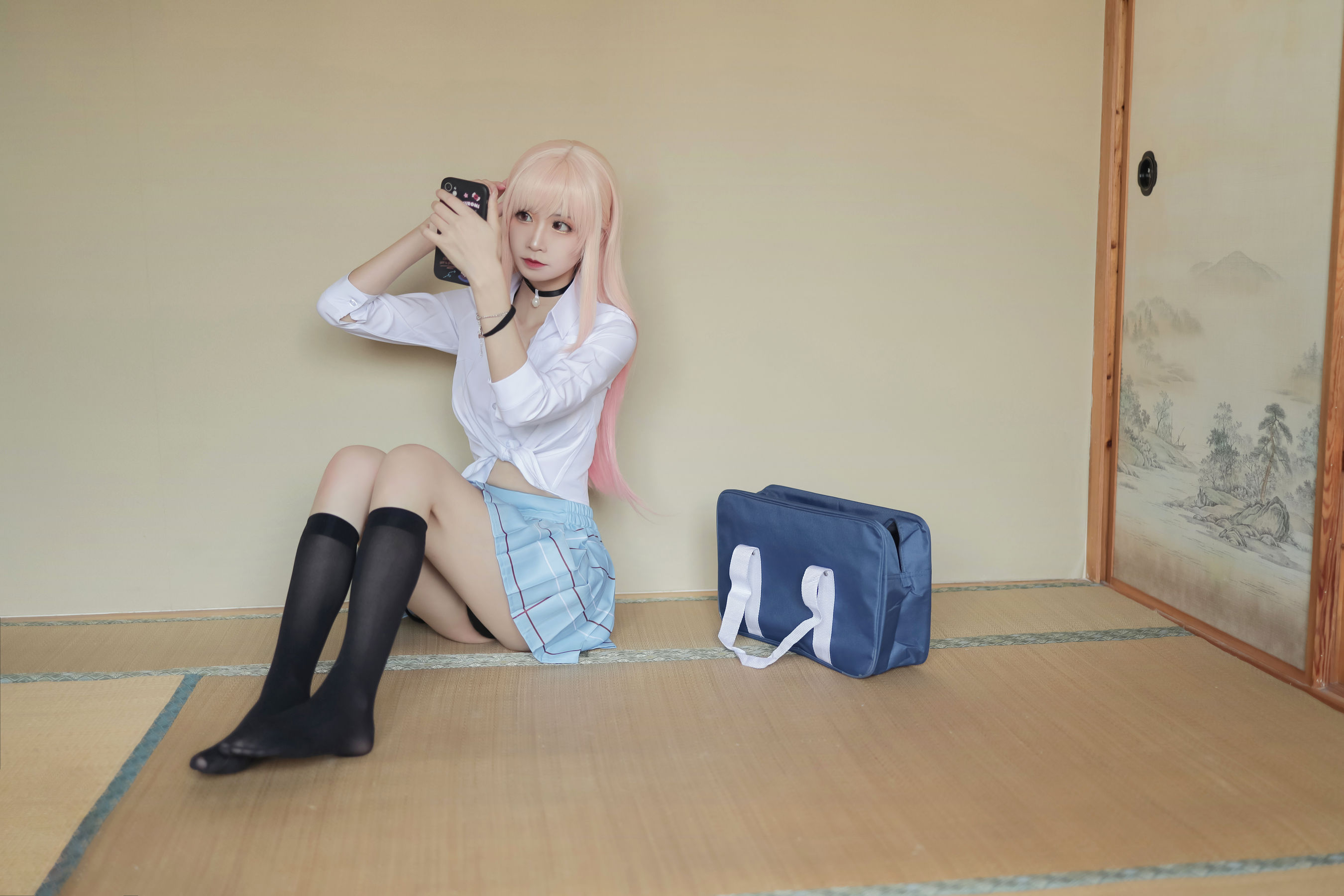 动漫博主爱老师_PhD – 喜多川海梦 校服 泳装 [17P] 插图1